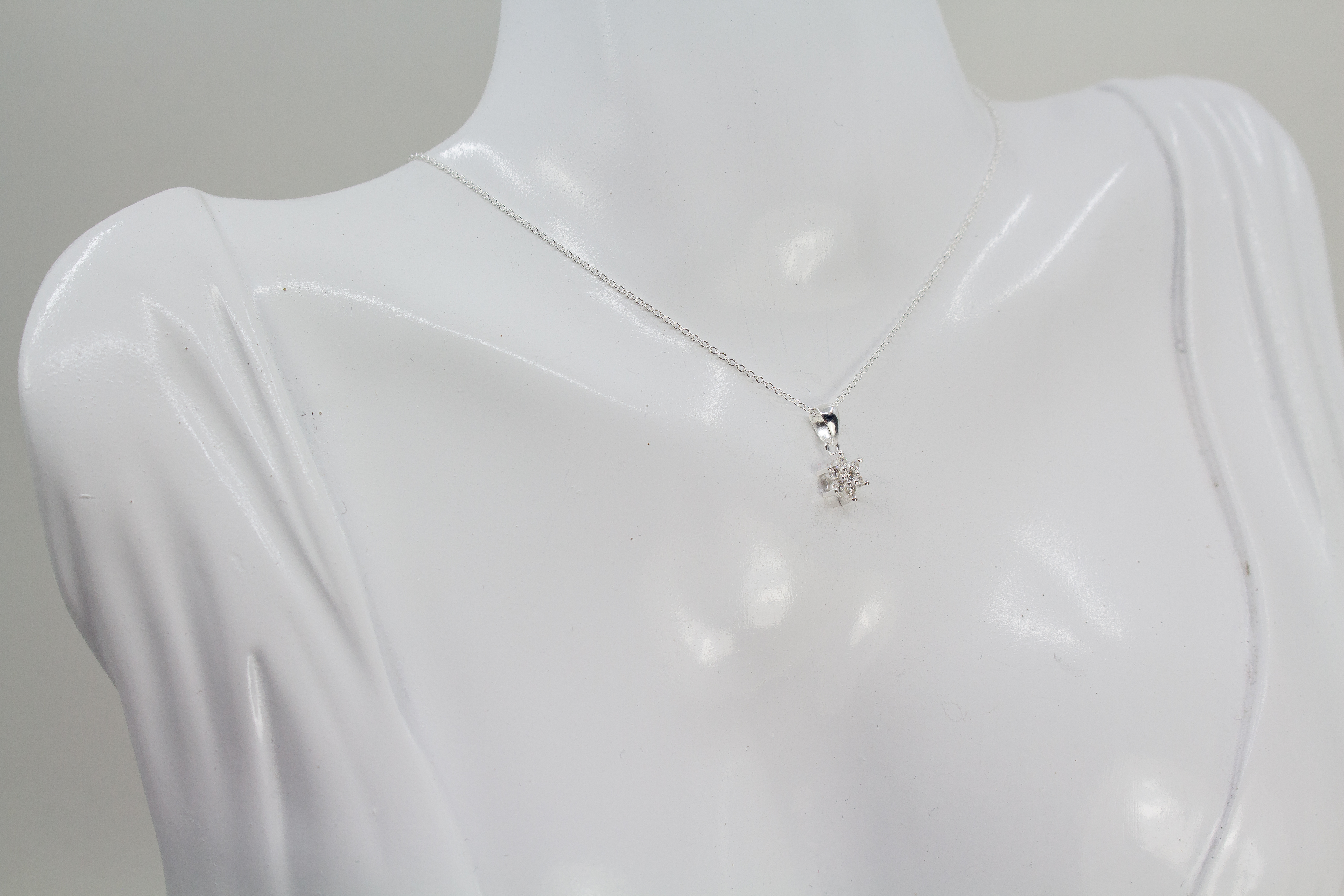 Kette mit Sternanhänger online kaufen