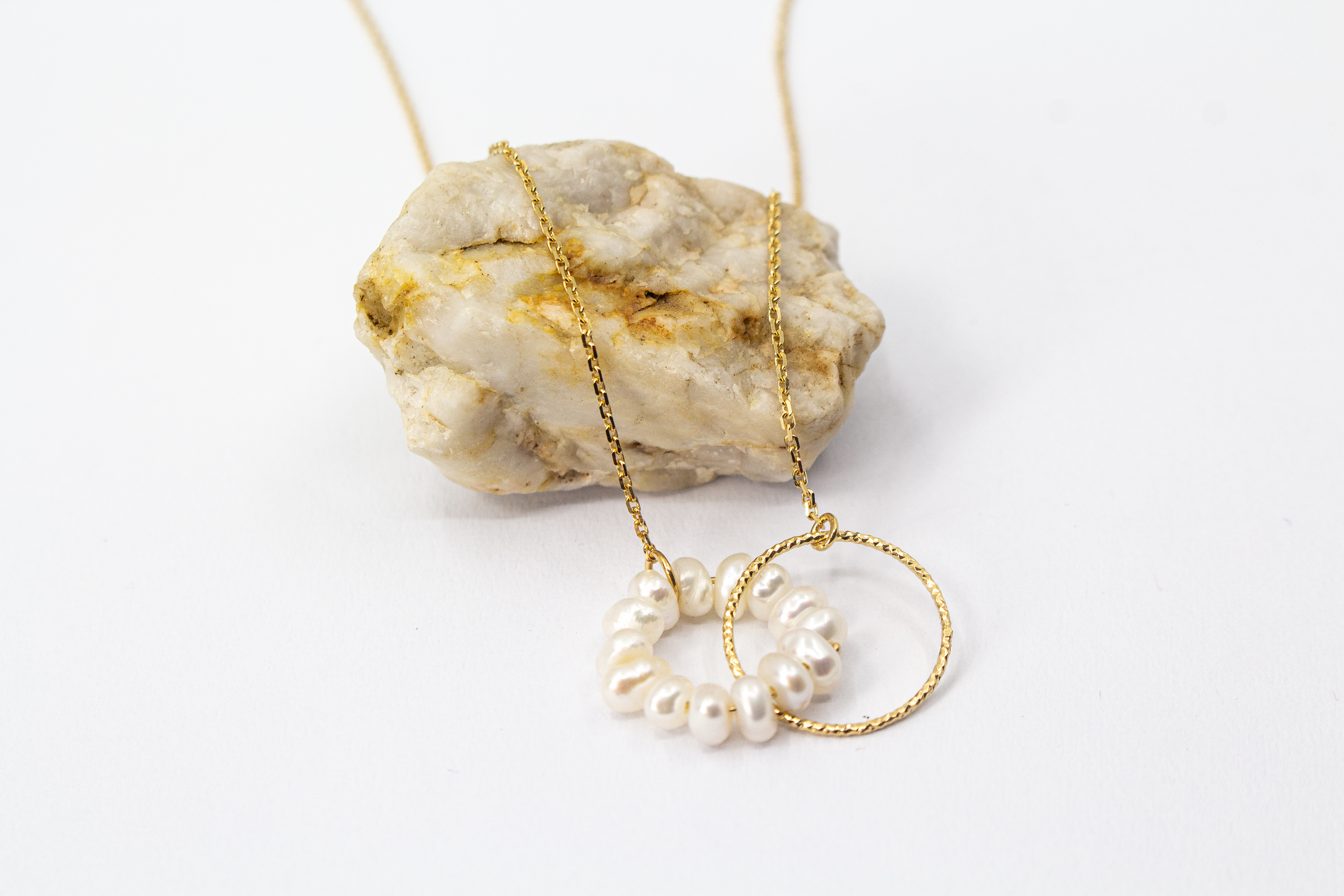 Goldkette online kaufen - Perlenkette online kaufen