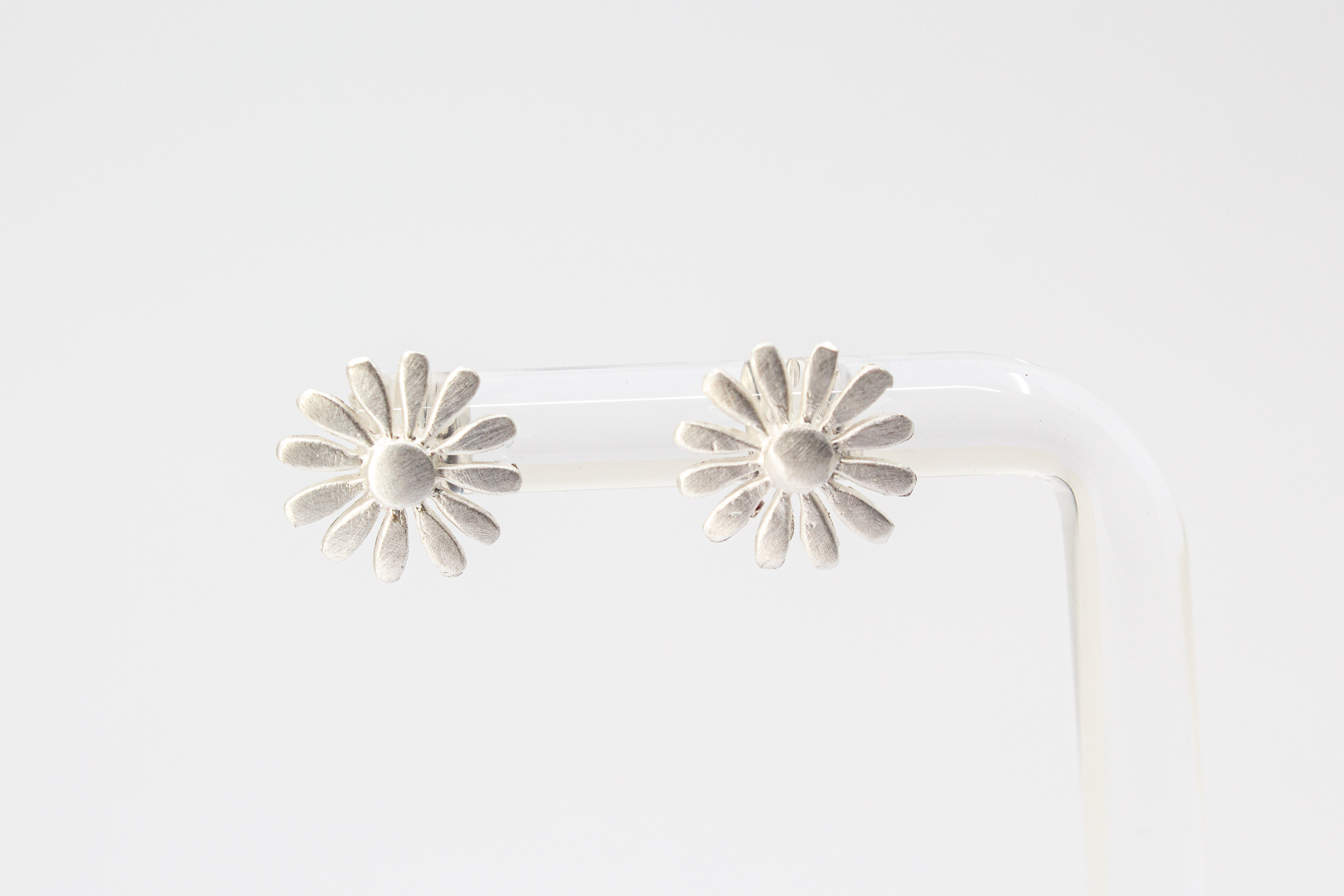 Blumenohrstecker online kaufen