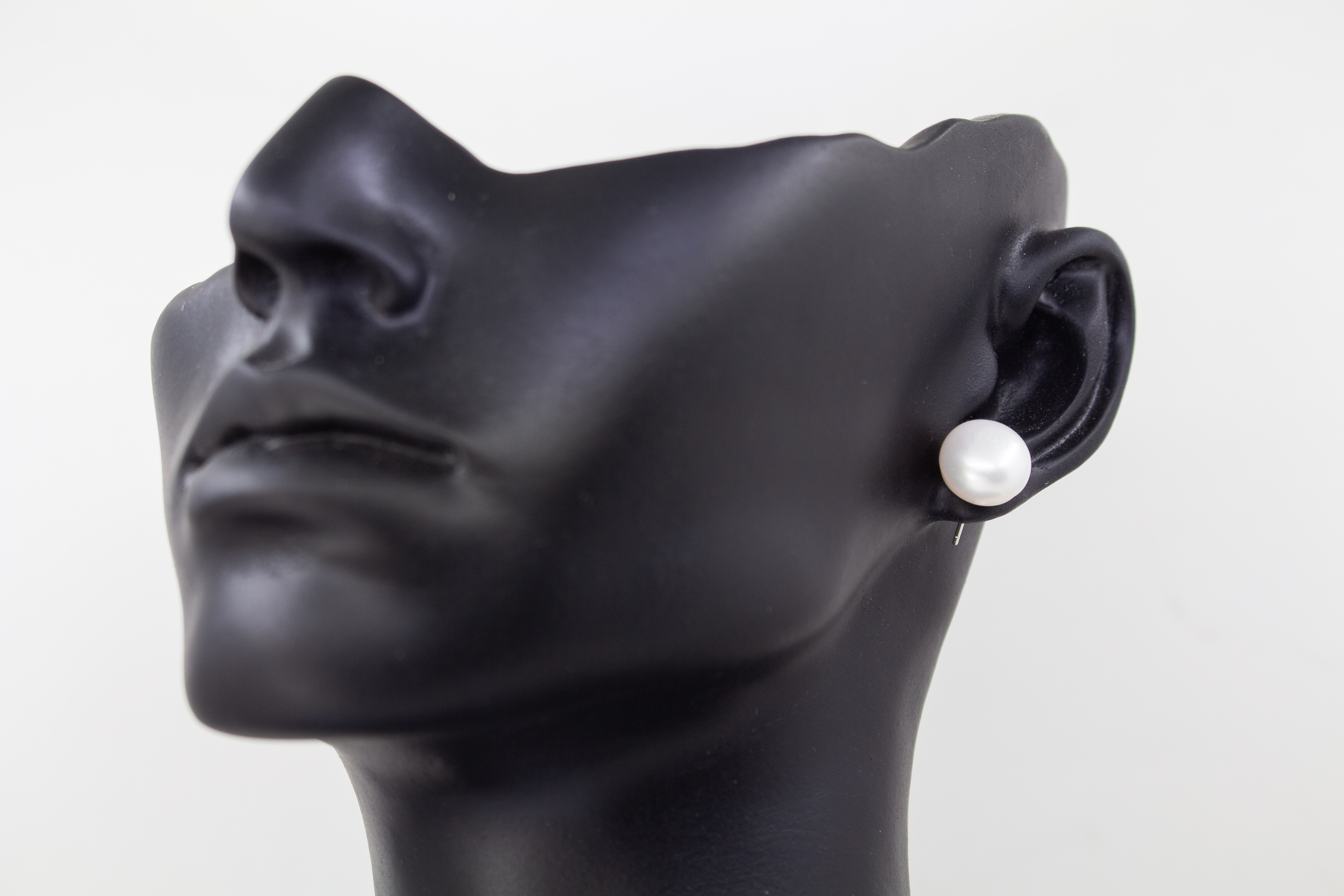 Klassische Perlenohrstecker aus 925 Sterling Silber mit echten, weißen Süßwasserzuchtperlen