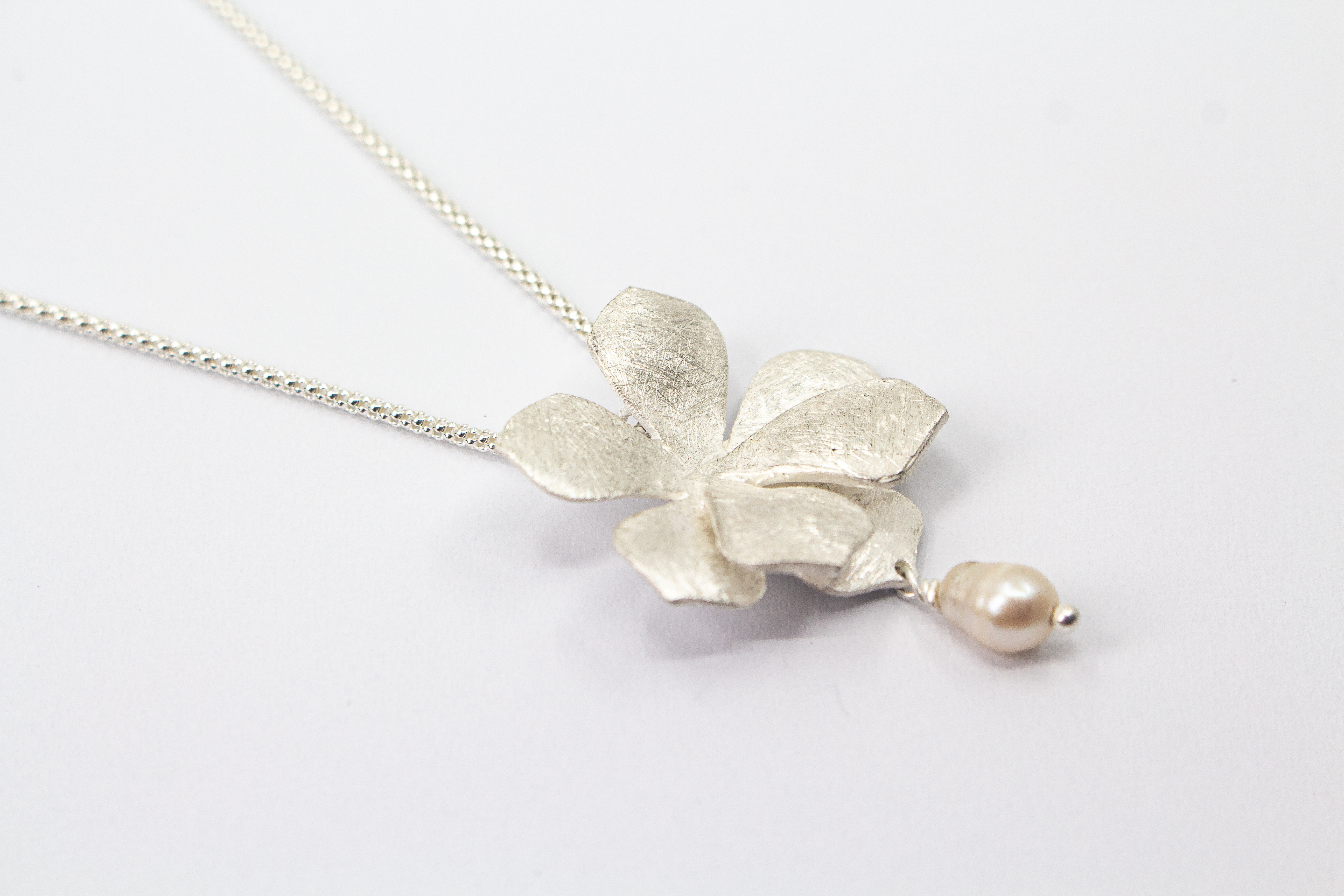 Blumenanhänger online akufen