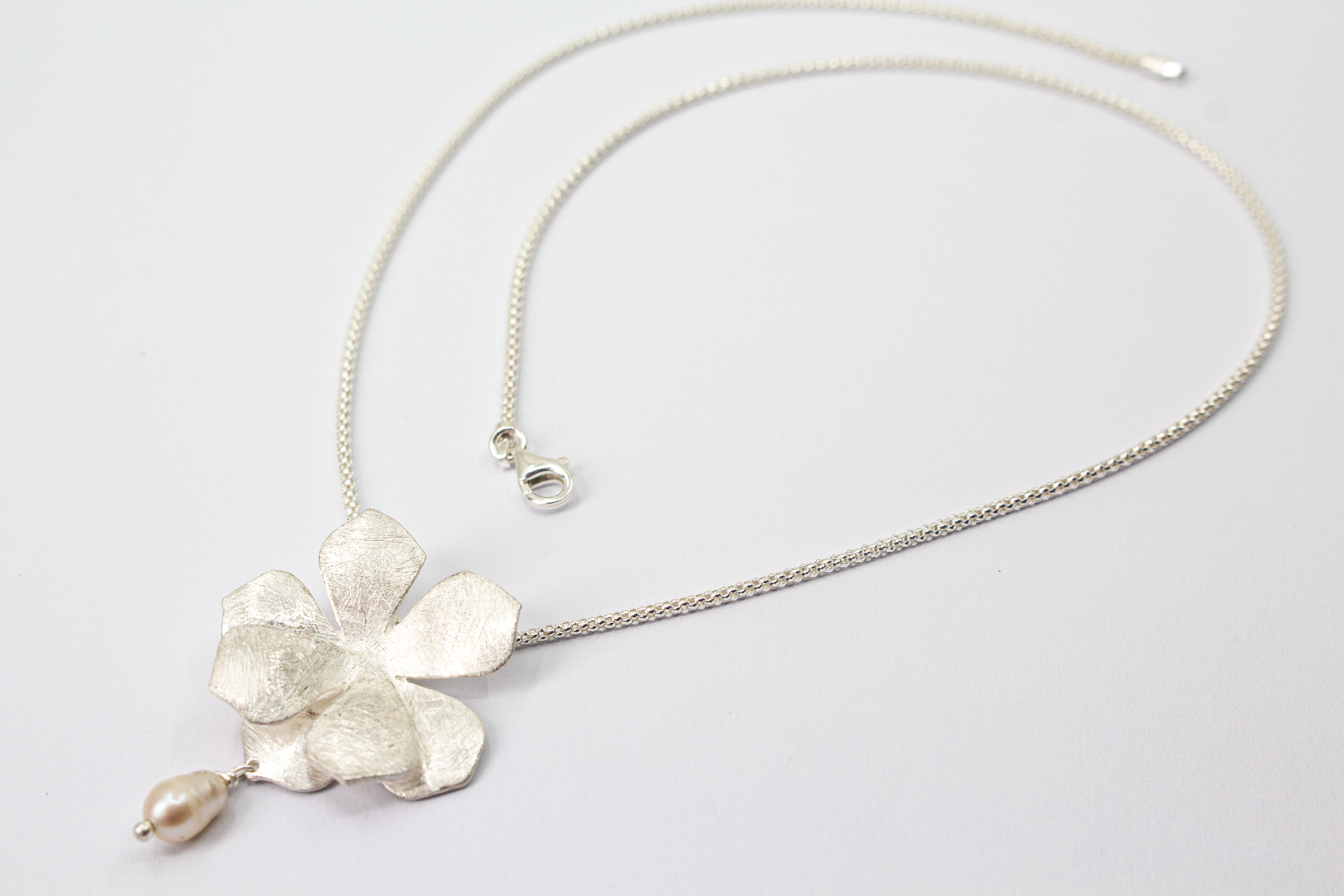 Blumenanhänger online akufen