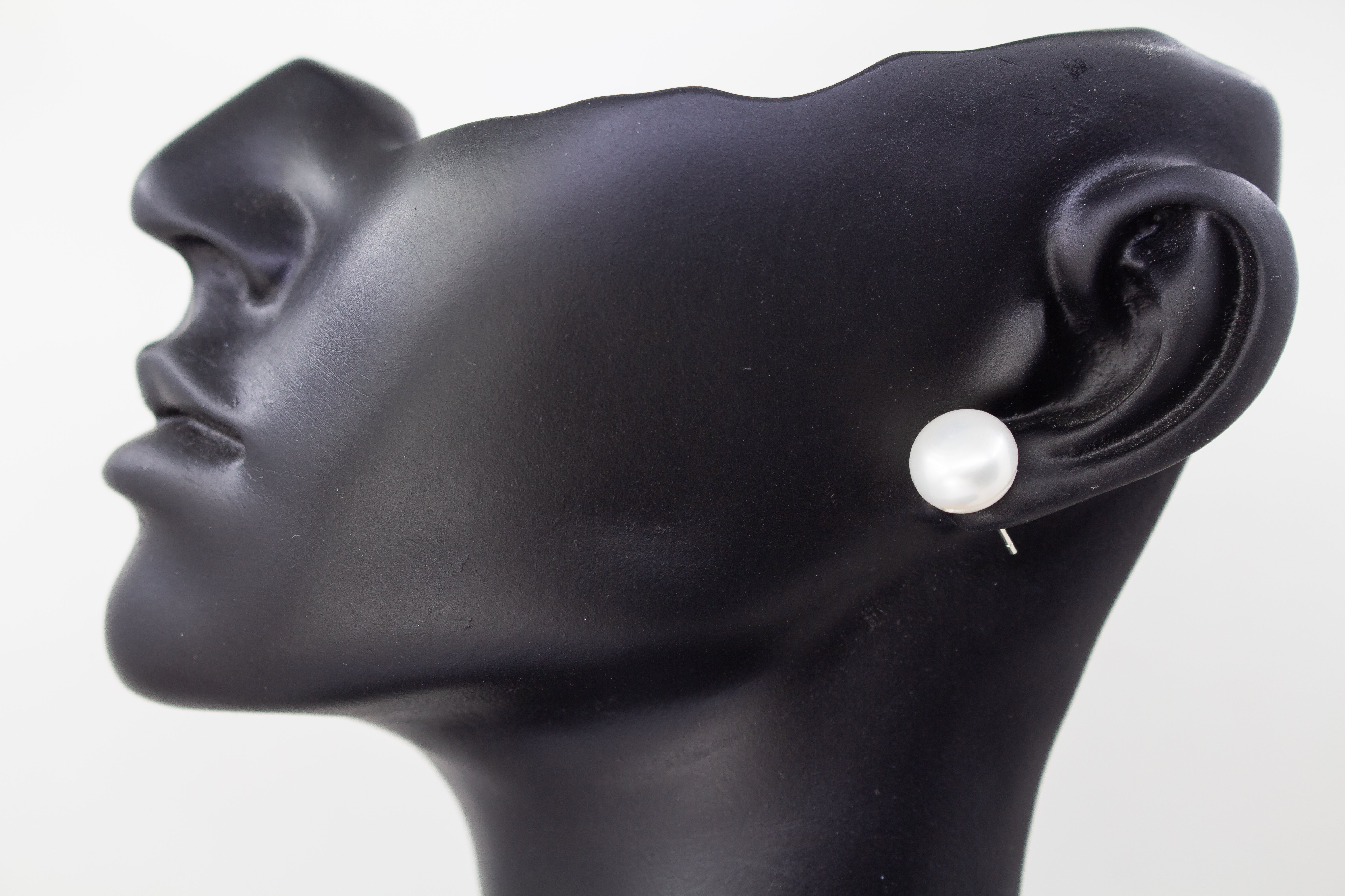 Klassische Perlenohrstecker aus 925 Sterling Silber mit echten, weißen Süßwasserzuchtperlen