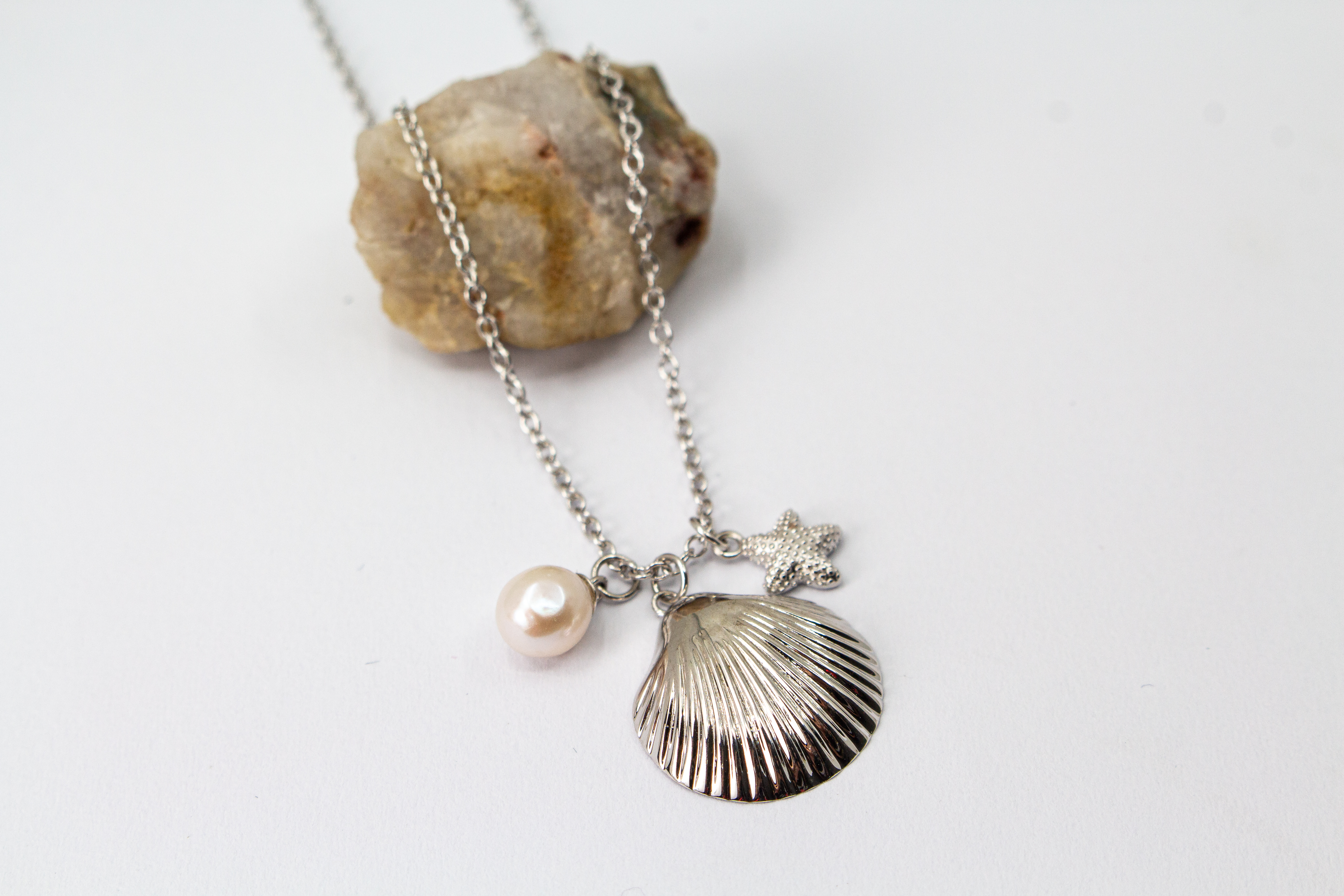 925 Silber Collier „Maricia“ mit Muschel, Seestern & Süßwasserzuchtperle