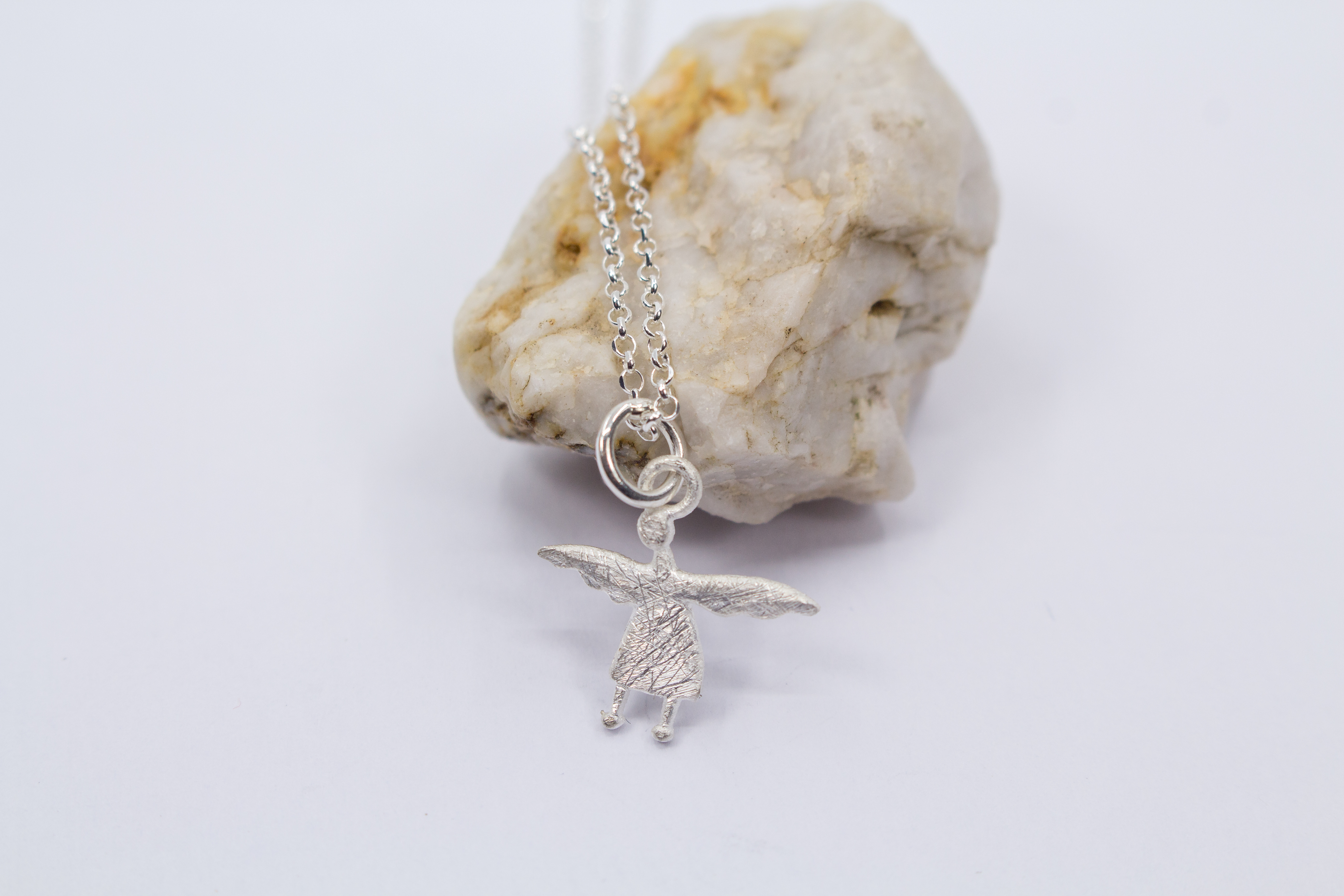 Silberkette mit Engelanhänger online kaufen