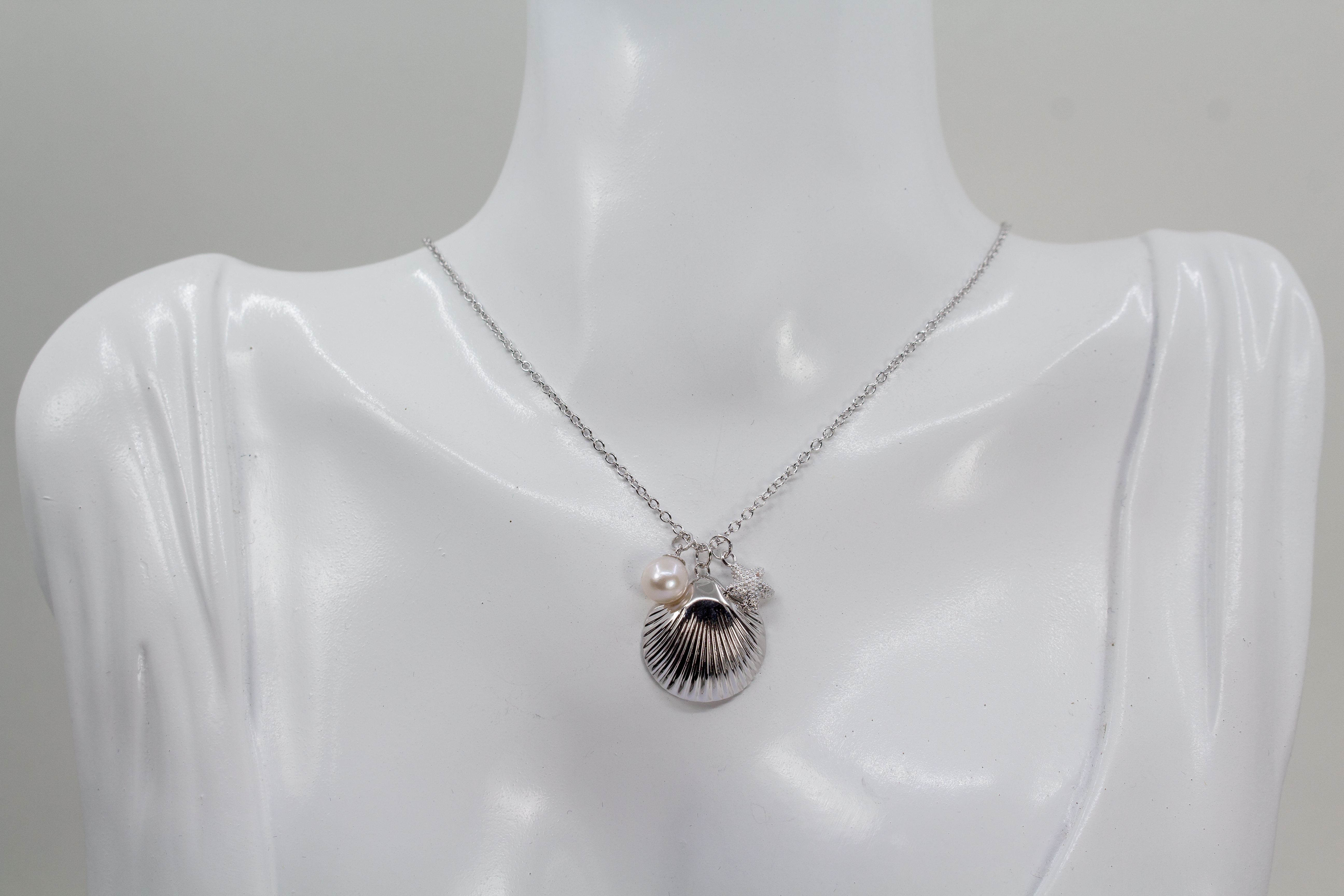 Kette mit Anhänger online kaufen - Schmuck online kaufen