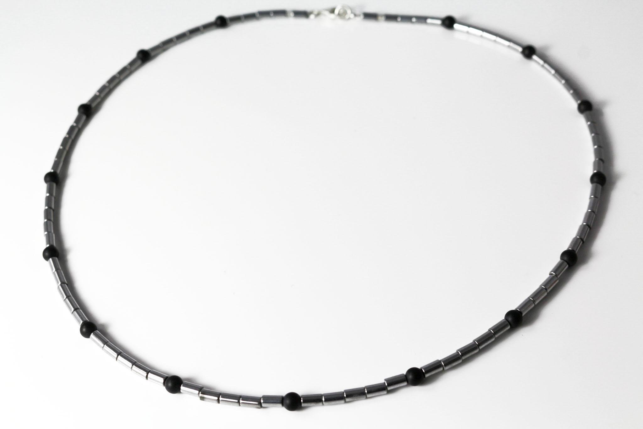 Kette Hämatit mit Onyx Kette Hämatit mit Onyx