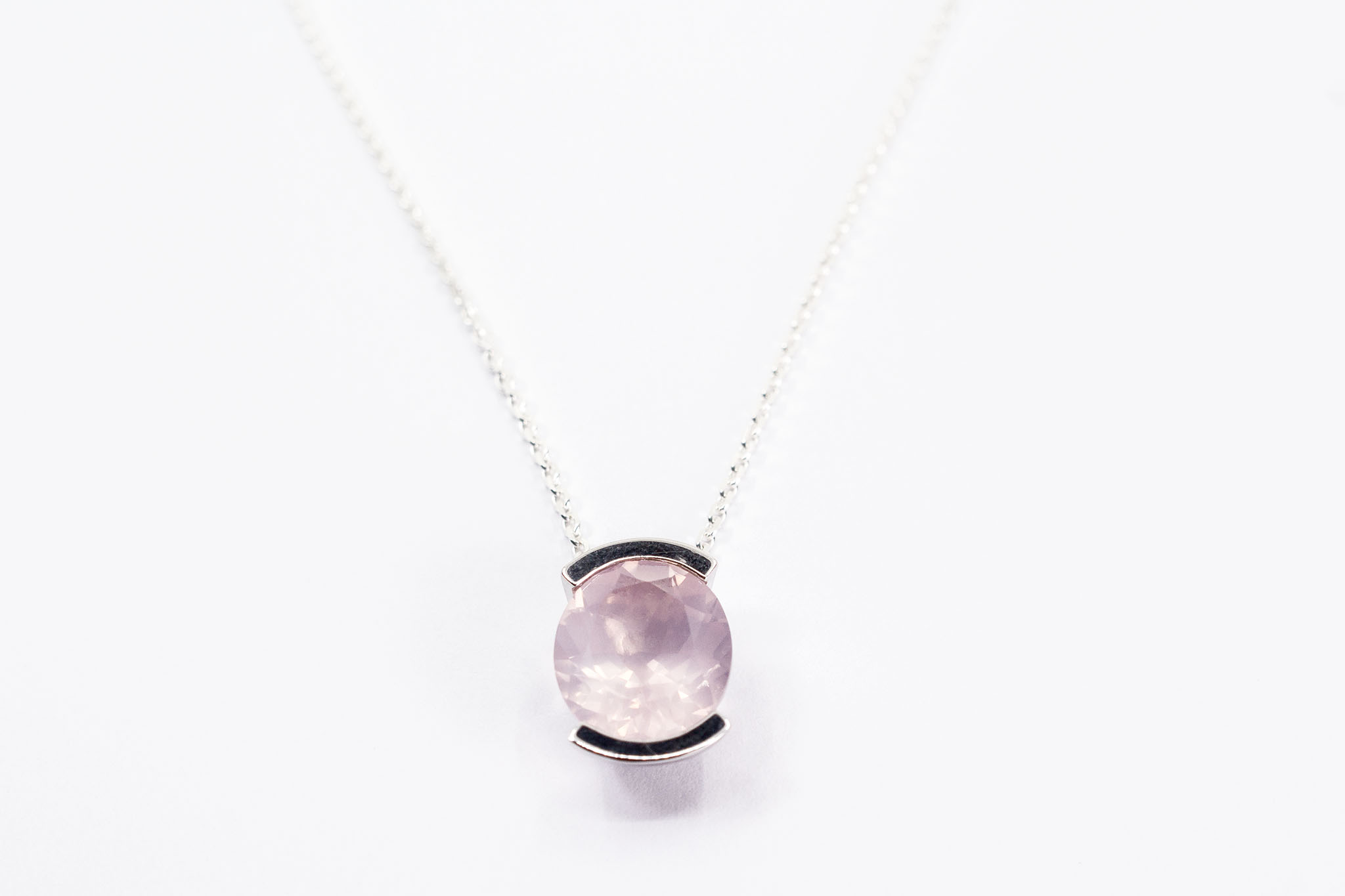 Collier Rosenquarz oval Collier Rosenquarz oval