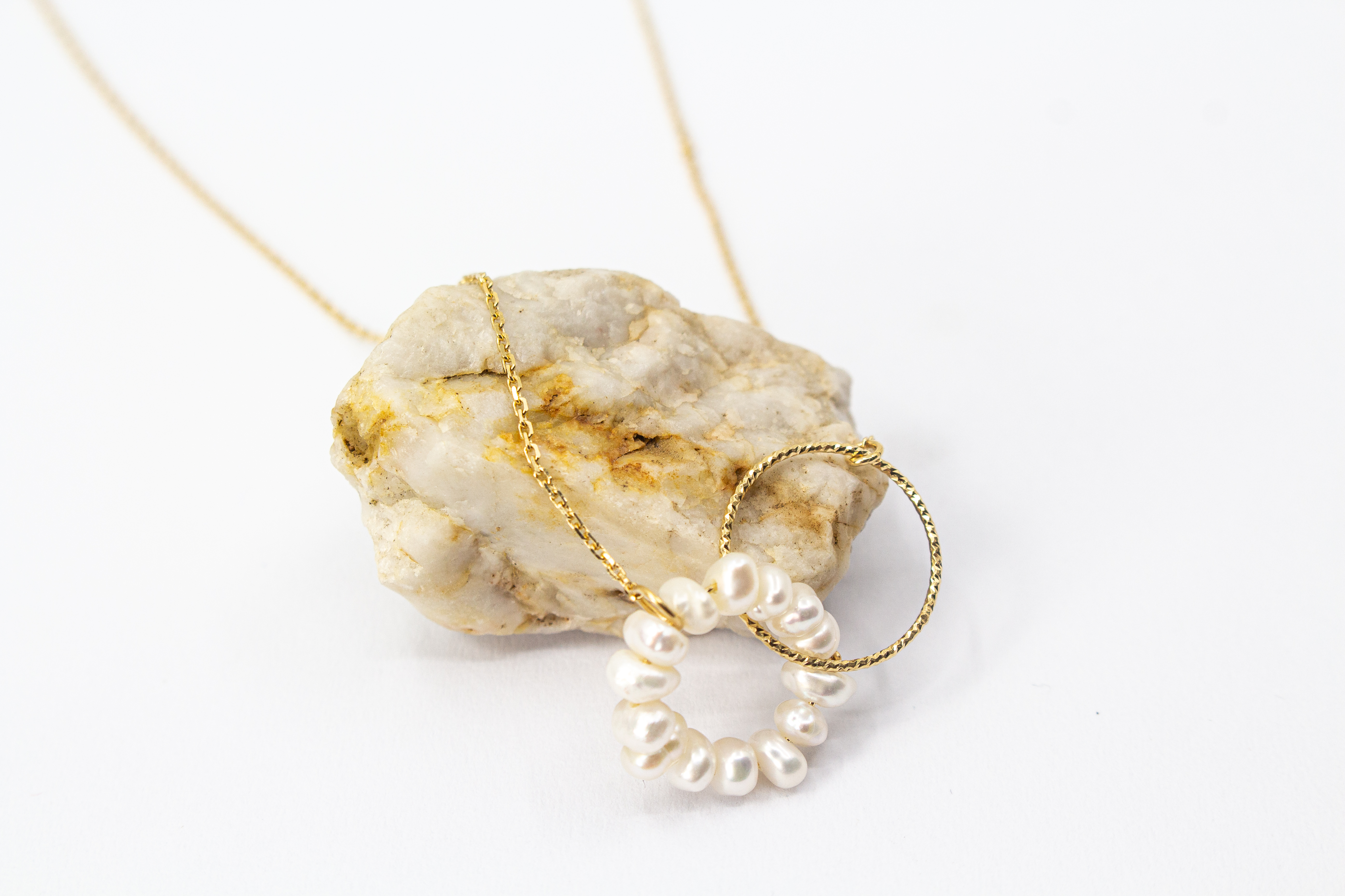 Goldkette online kaufen - Perlenkette online kaufen