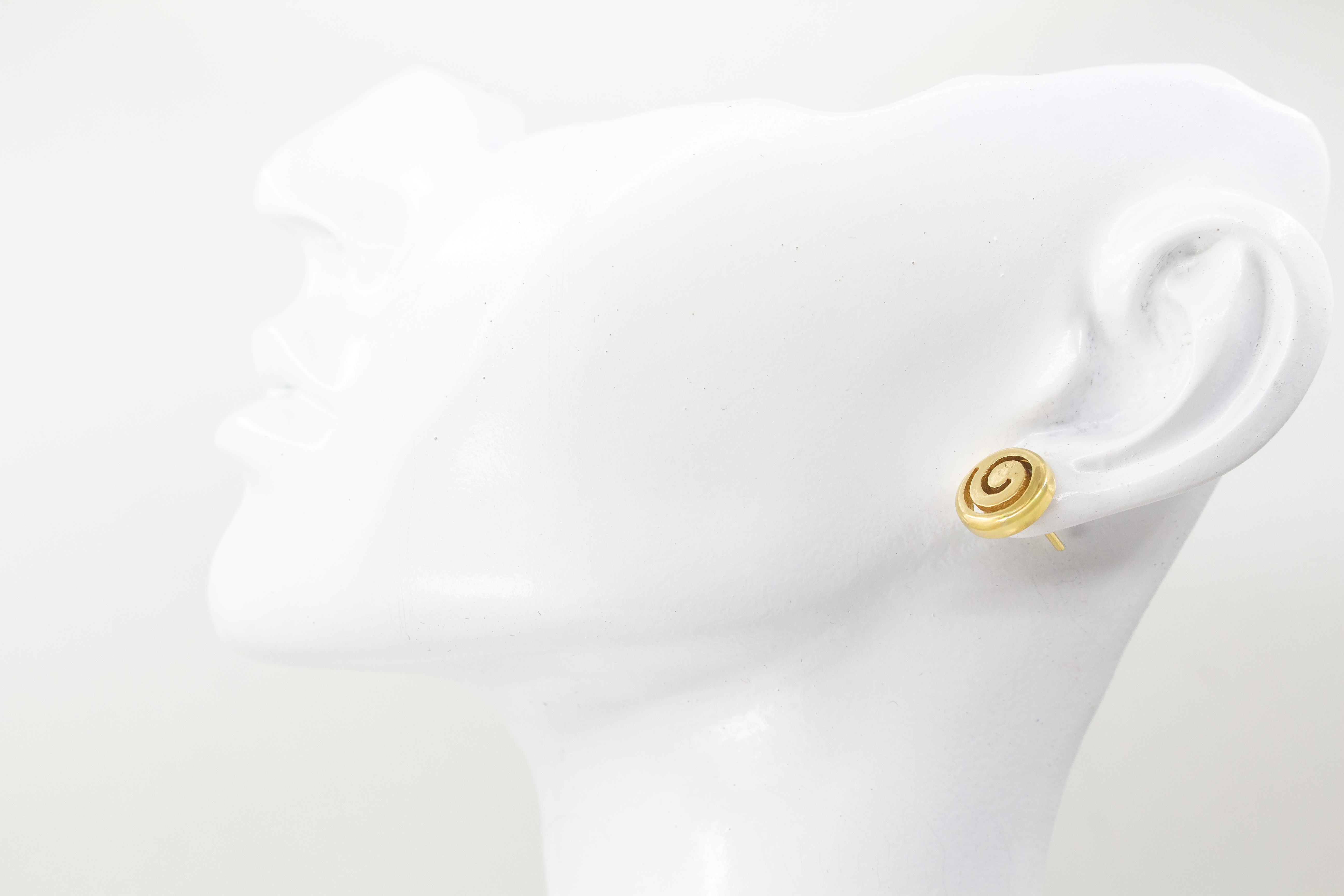 Schneckenförmige Ohrstecker kaufen - vergoldete Ohrstecke kaufen