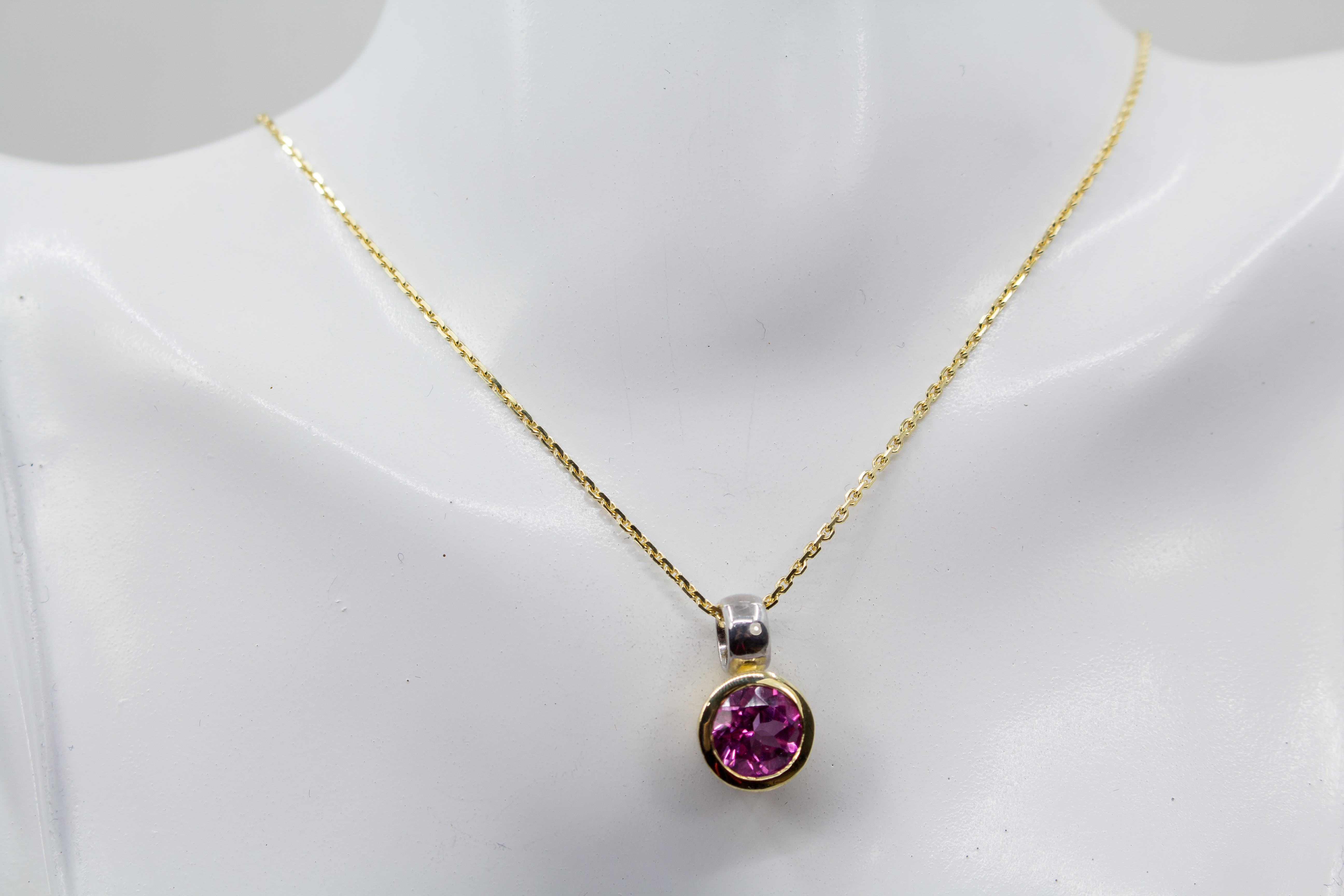 Pinktopasanhänger online bestellen - Schmuck online bestellen