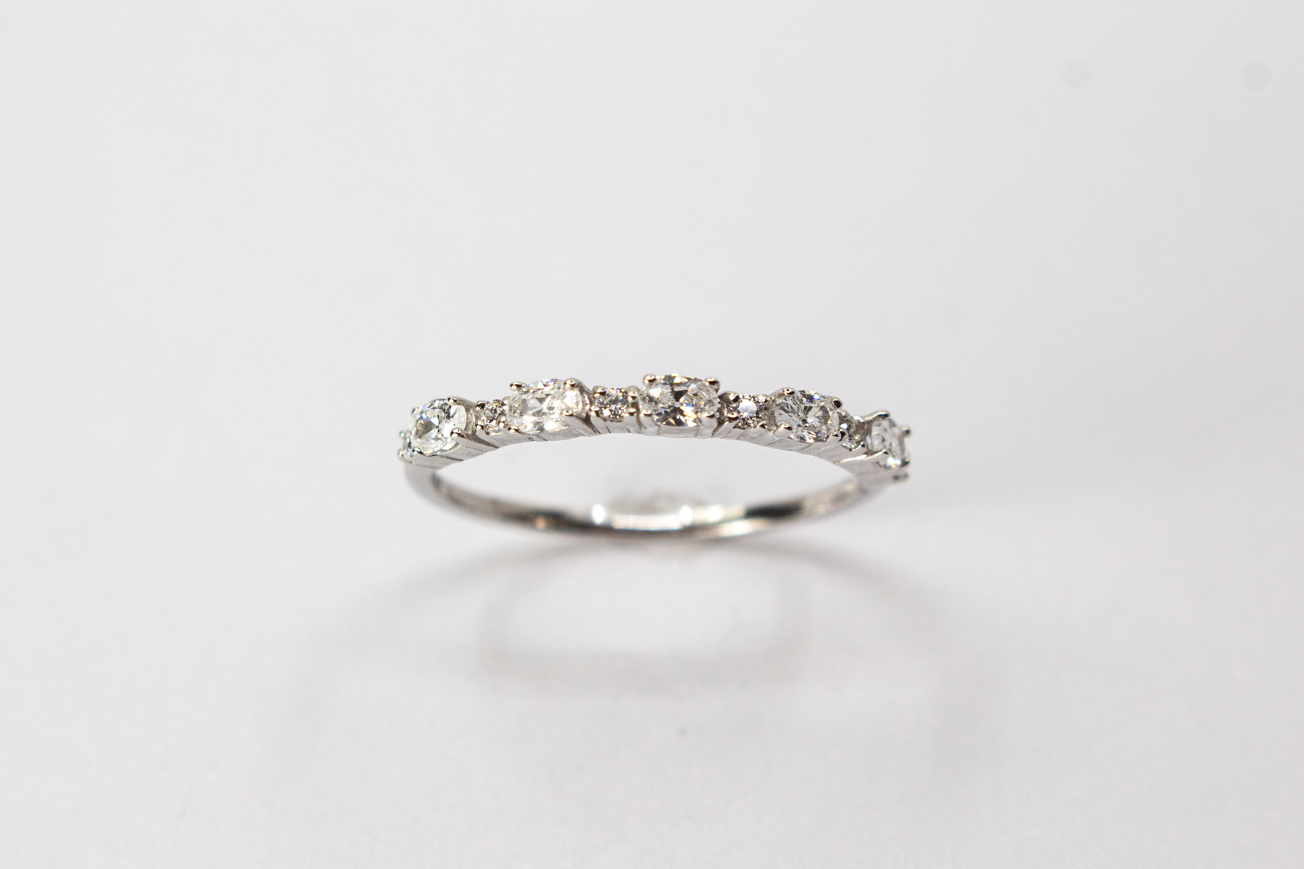 925 Silber Ring „Funkelspur“ mit Zirkonia