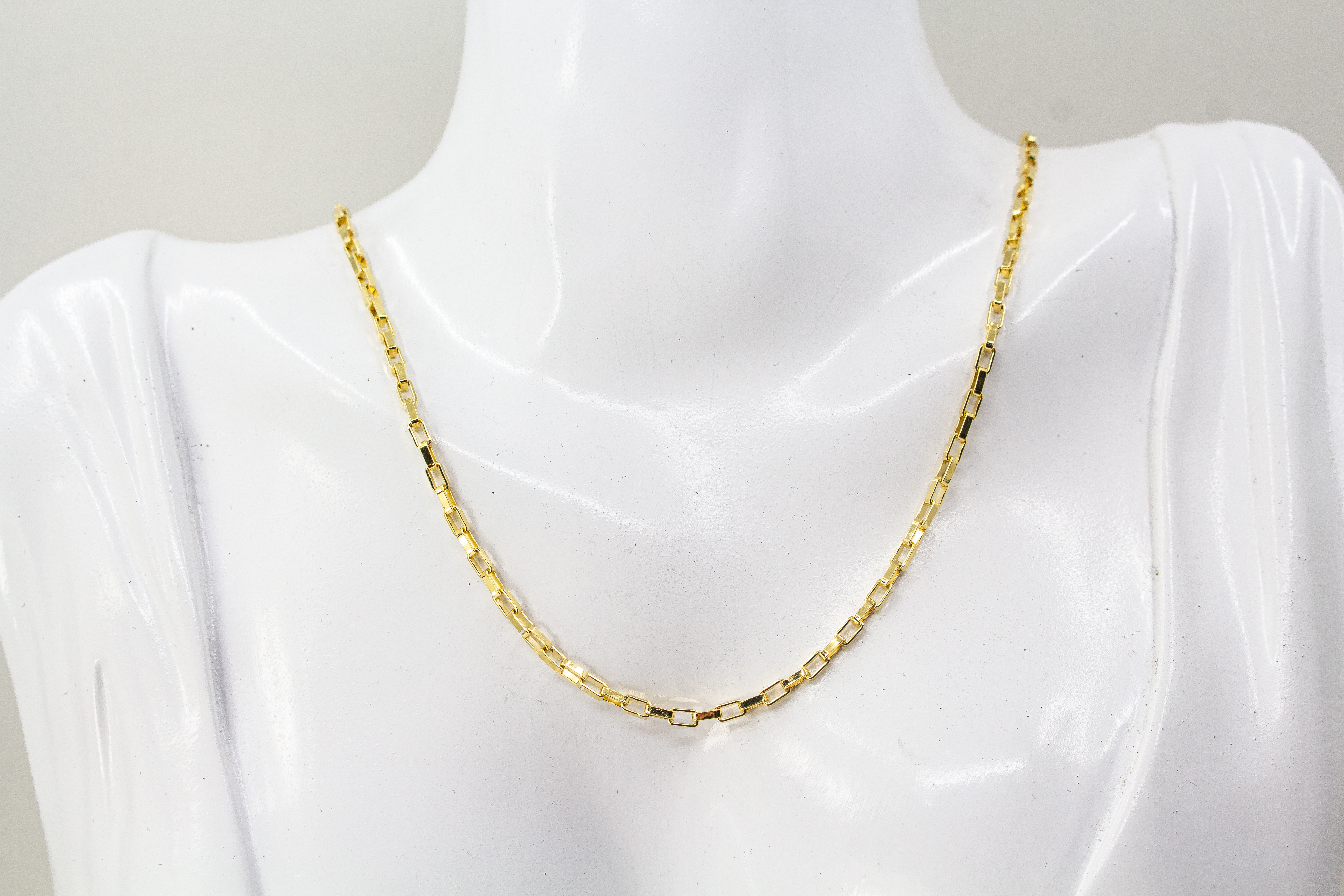 Klassische Gliederkette von der Goldschmiede Regina Kraus aus 20 Mikron vergoldetem 925er Sterlingsilber, Kategorie Ketten und Colliers.
