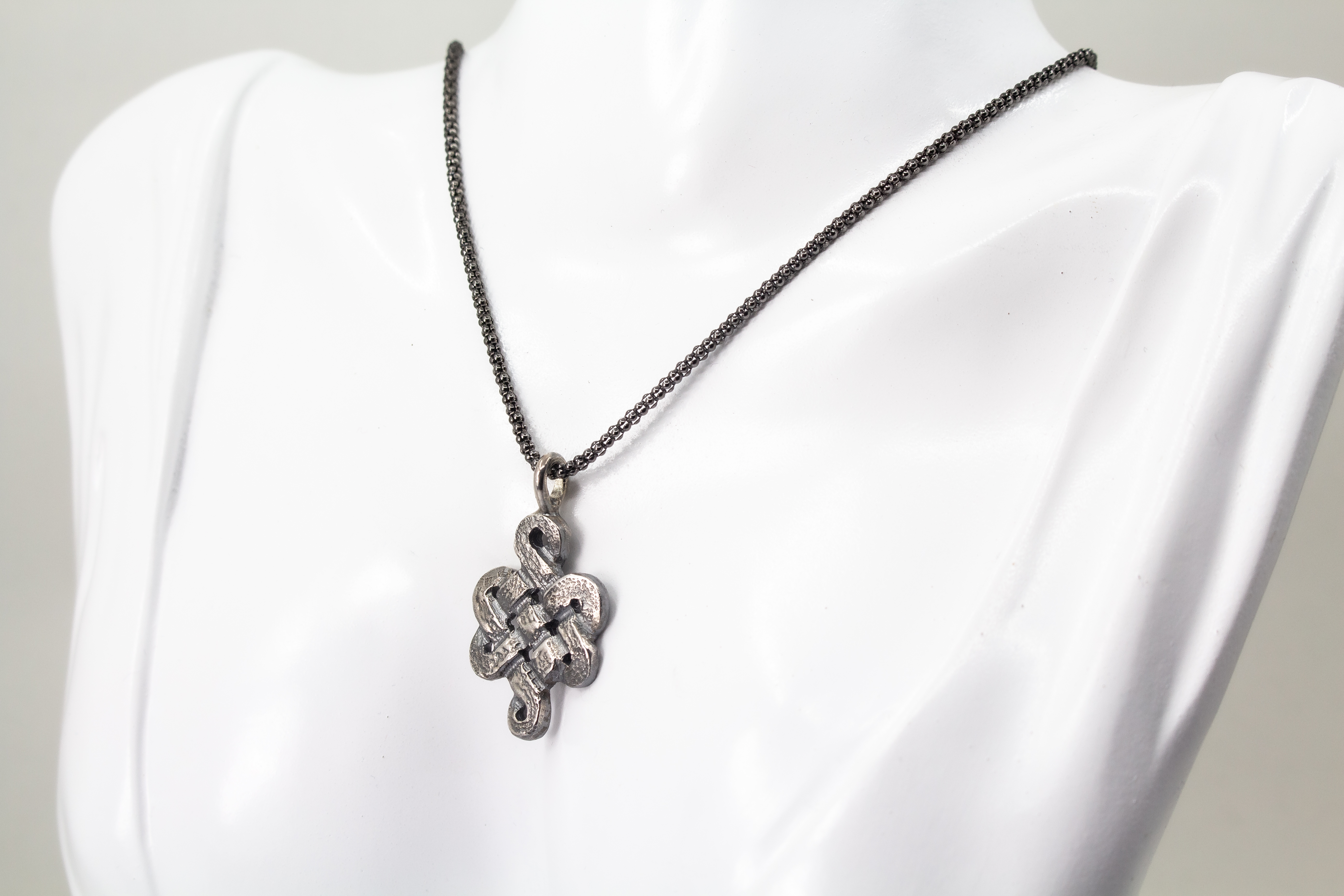 Keltischer Knoten Anhänger online kaufen