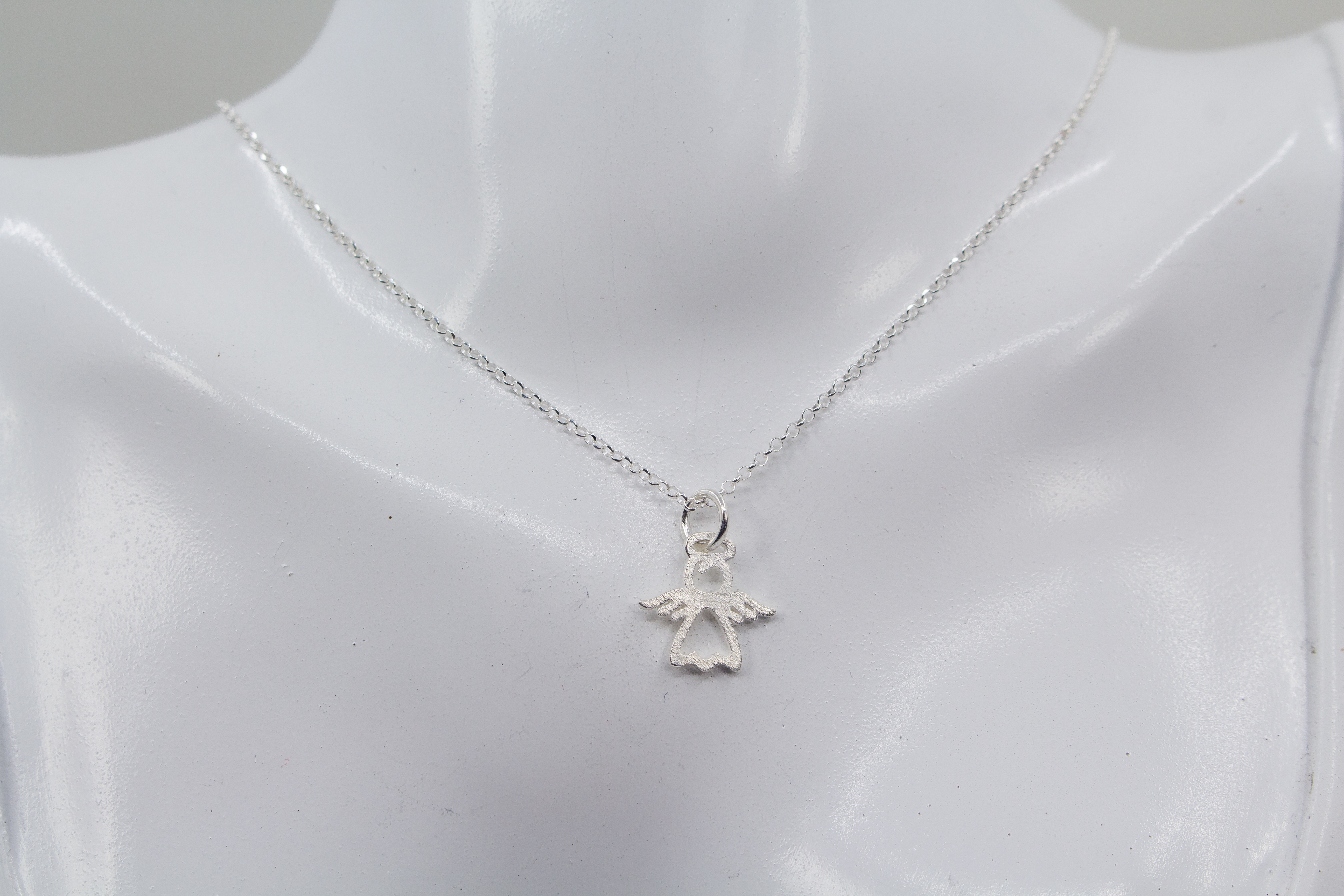 Kette mit Engelanhänger online kaufen