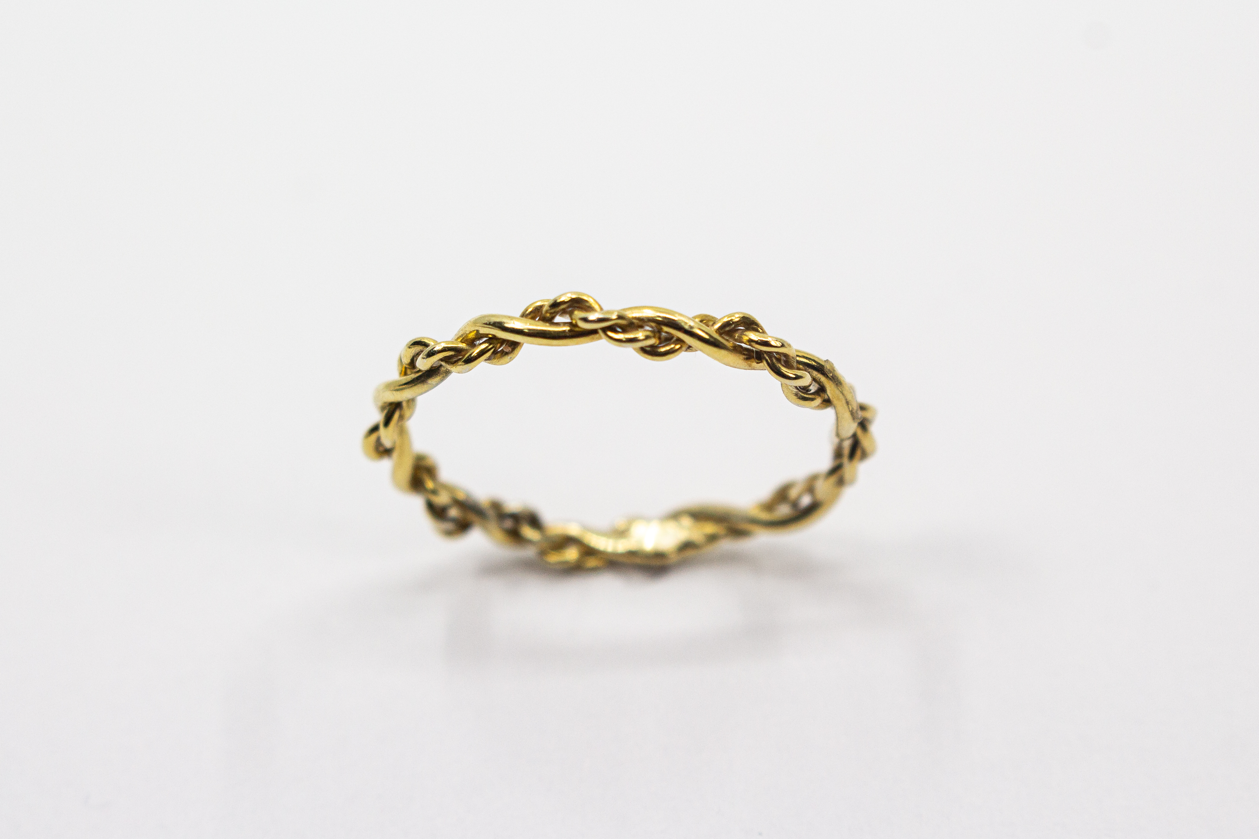 Ring Infinity Twist online kaufen