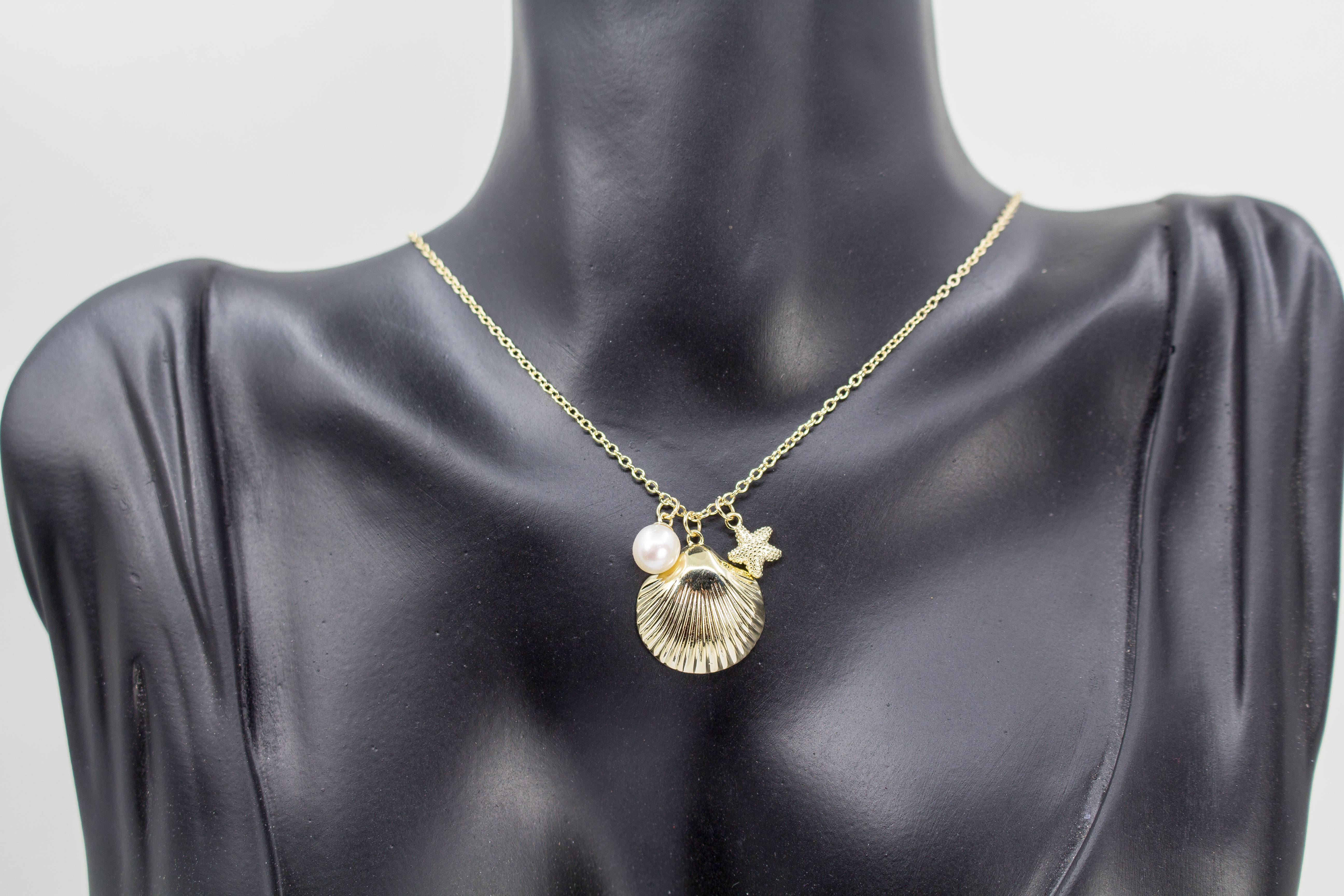 Kette mit Anhänger online kaufen - Schmuck online kaufen