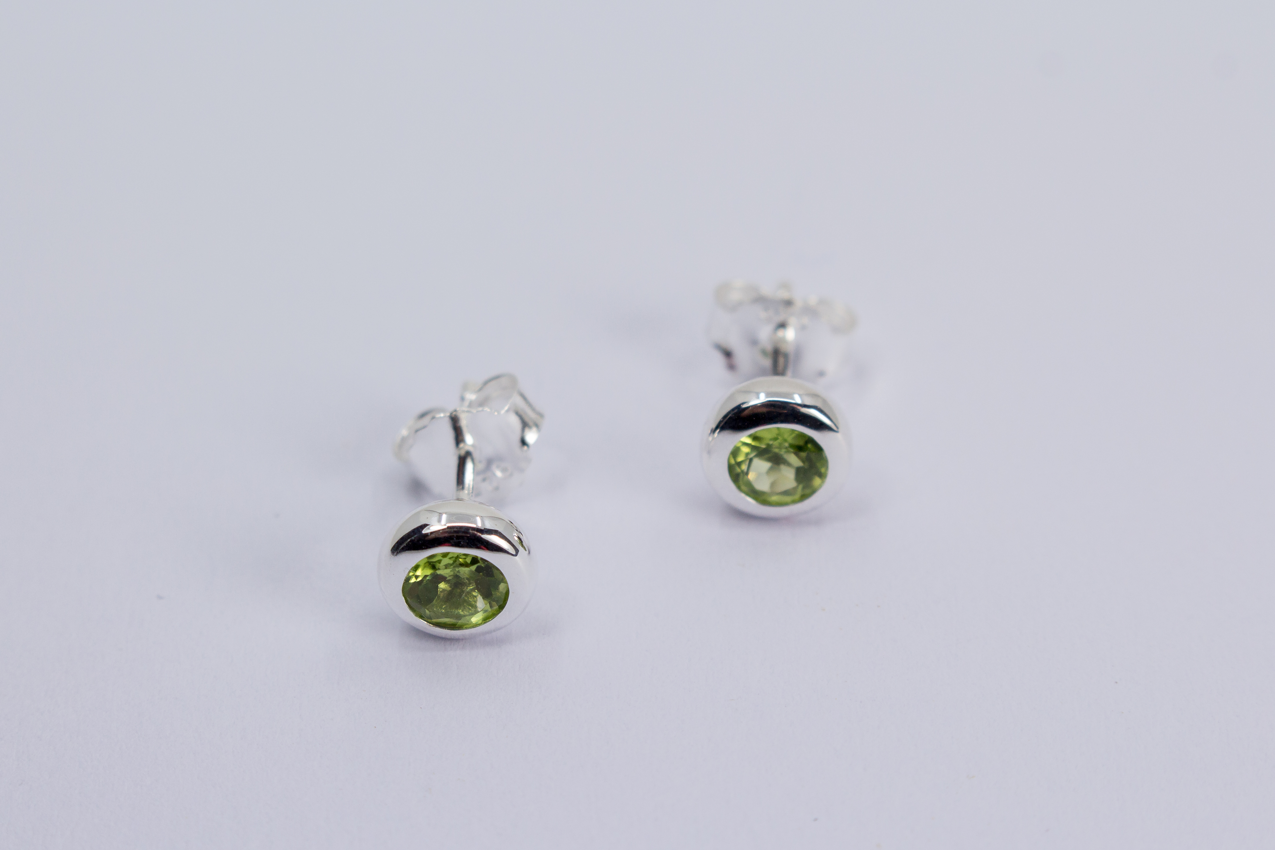 Peridotohrstecker online kaufen - Schmuck online kaufen