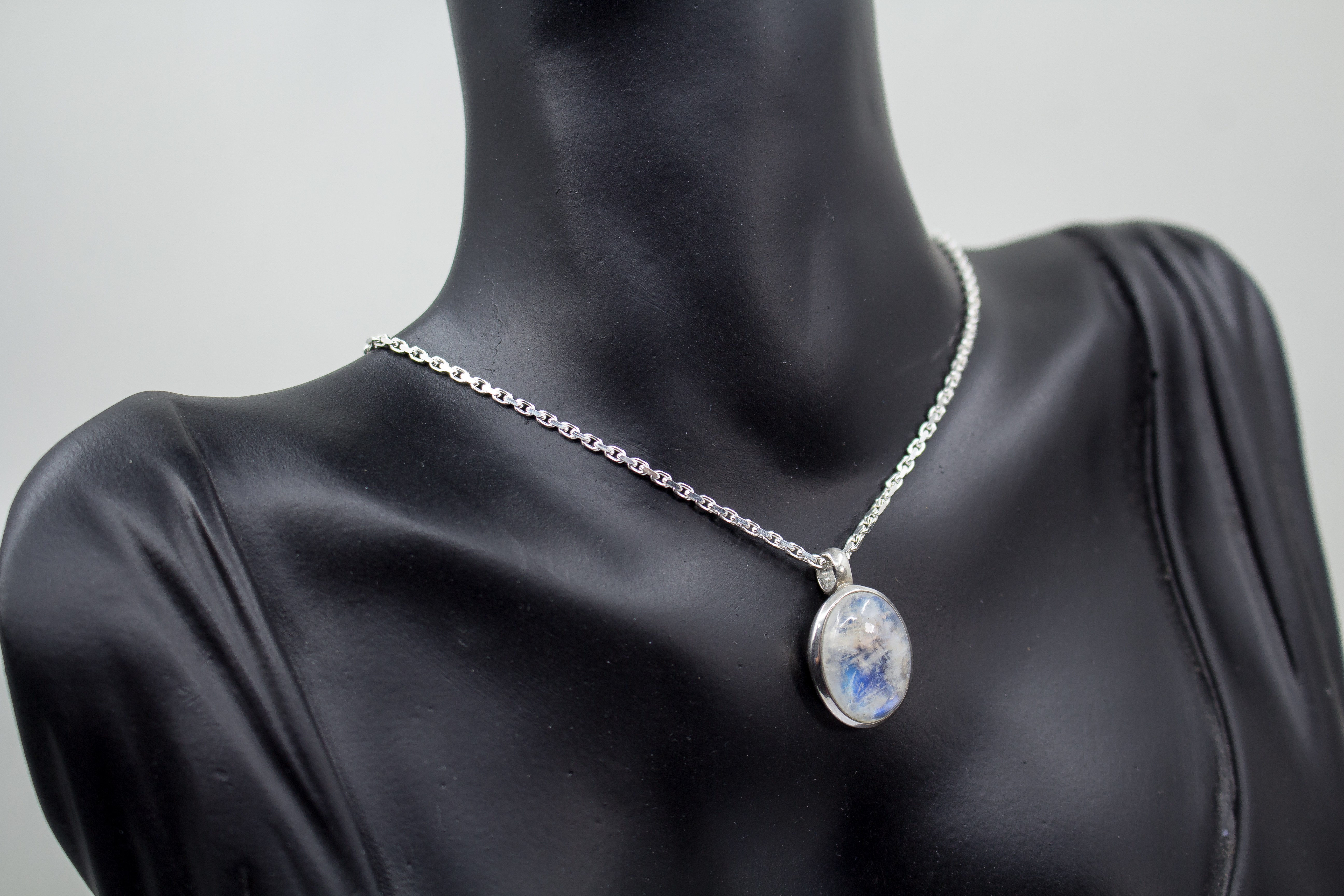 Mondsteinanhänger online  bestellen - Schmuck online bestellen