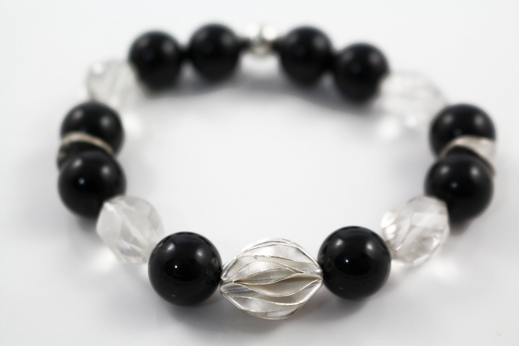 Schmuck-Simi-02-09-9419 Armband Onyx Bergkristall