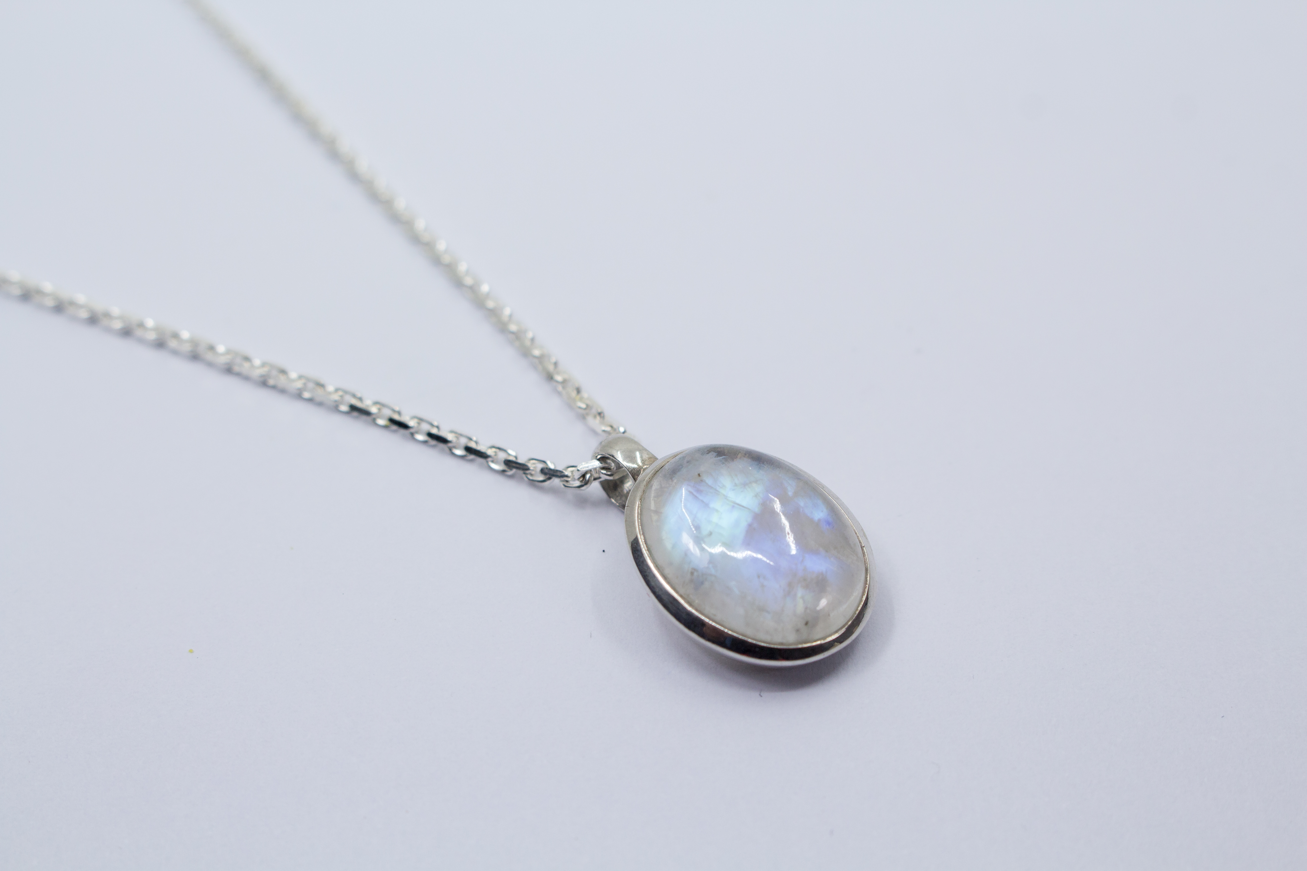 Mondsteinanhänger online  bestellen - Schmuck online bestellen