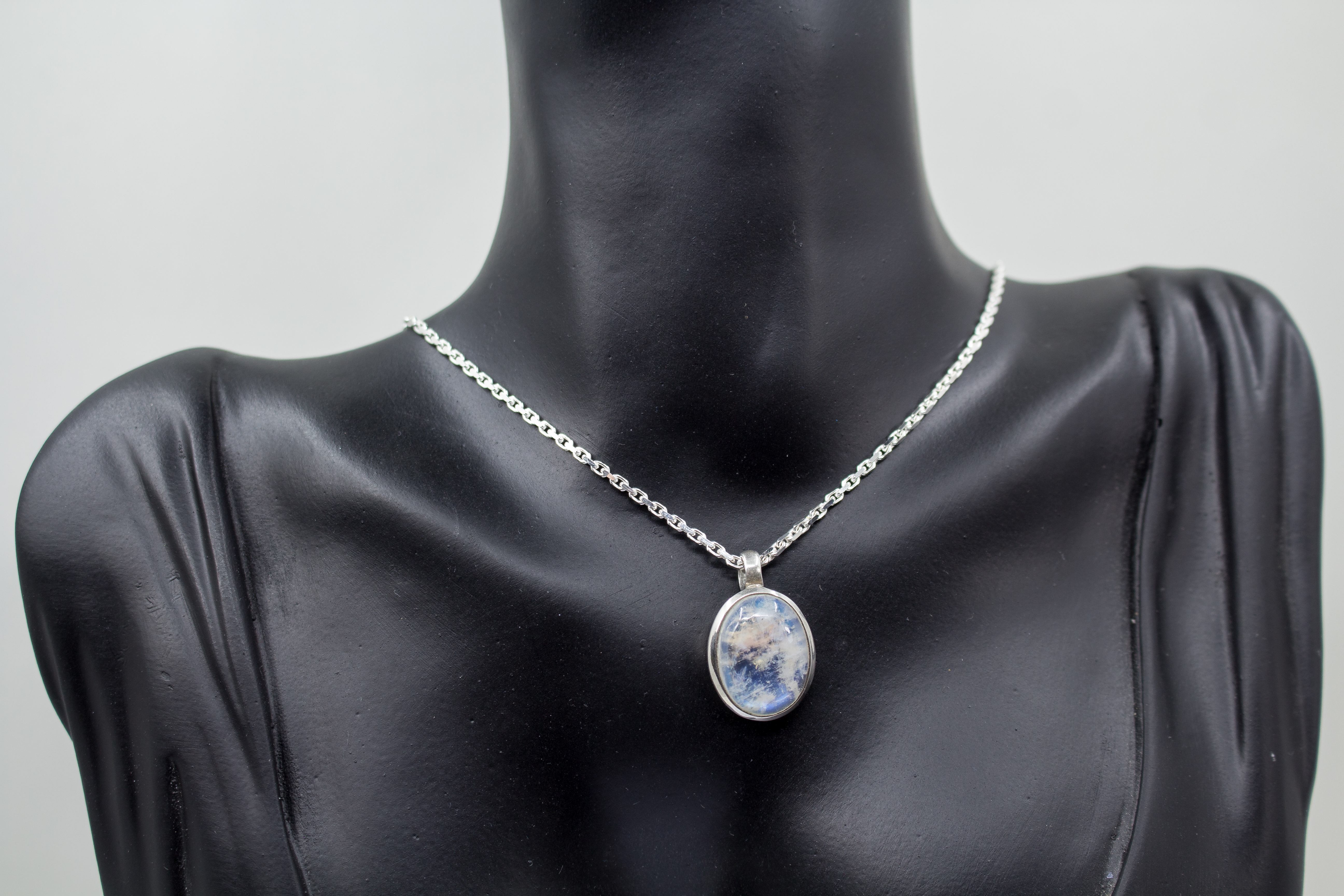 Mondsteinanhänger online  bestellen - Schmuck online bestellen