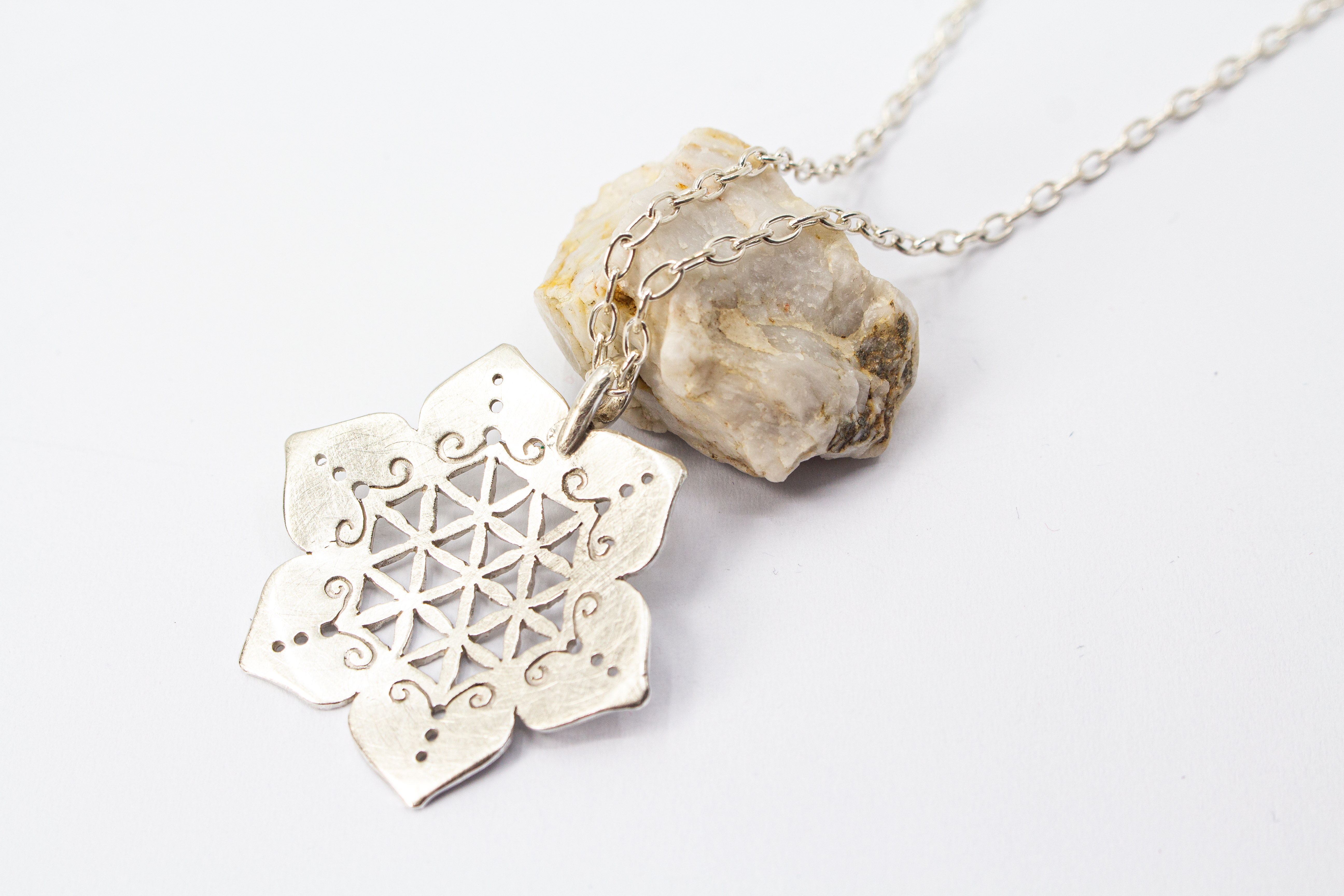 Blume des Lebens online kaufen - lange Silberketten online kaufen