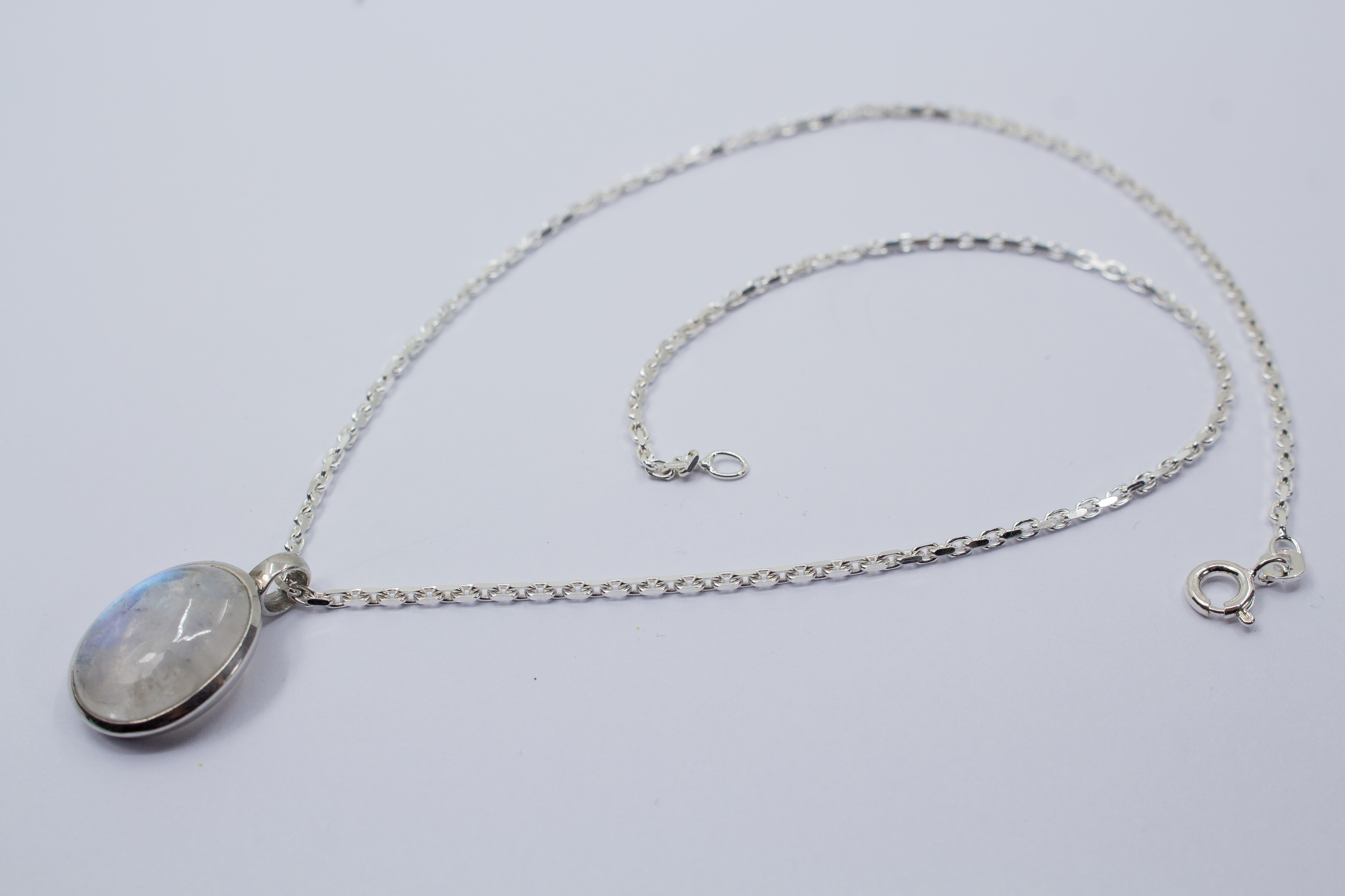 Mondsteinanhänger online  bestellen - Schmuck online bestellen