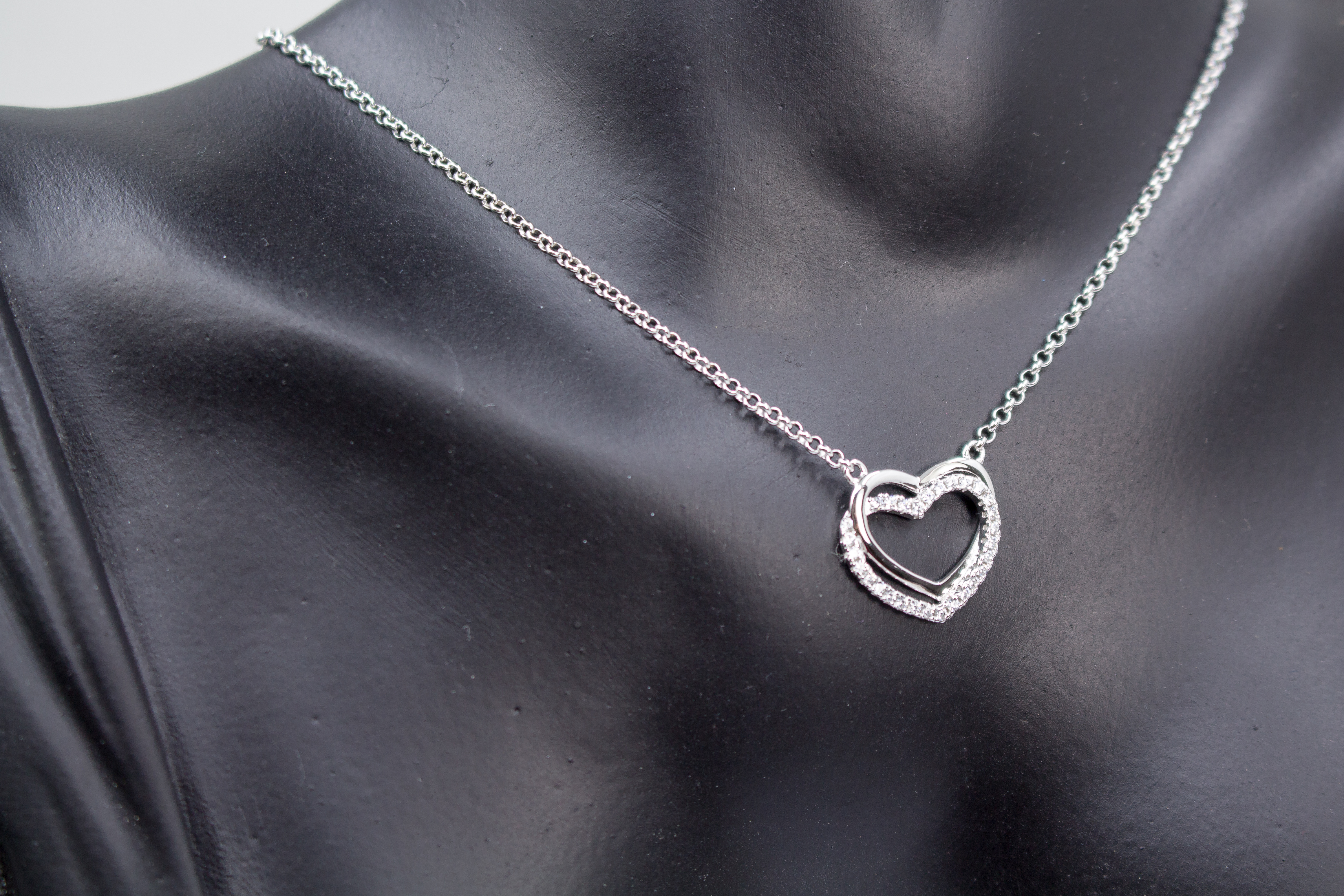 Kette mit Herzanhänger online kaufen - Schmuck online kaufen