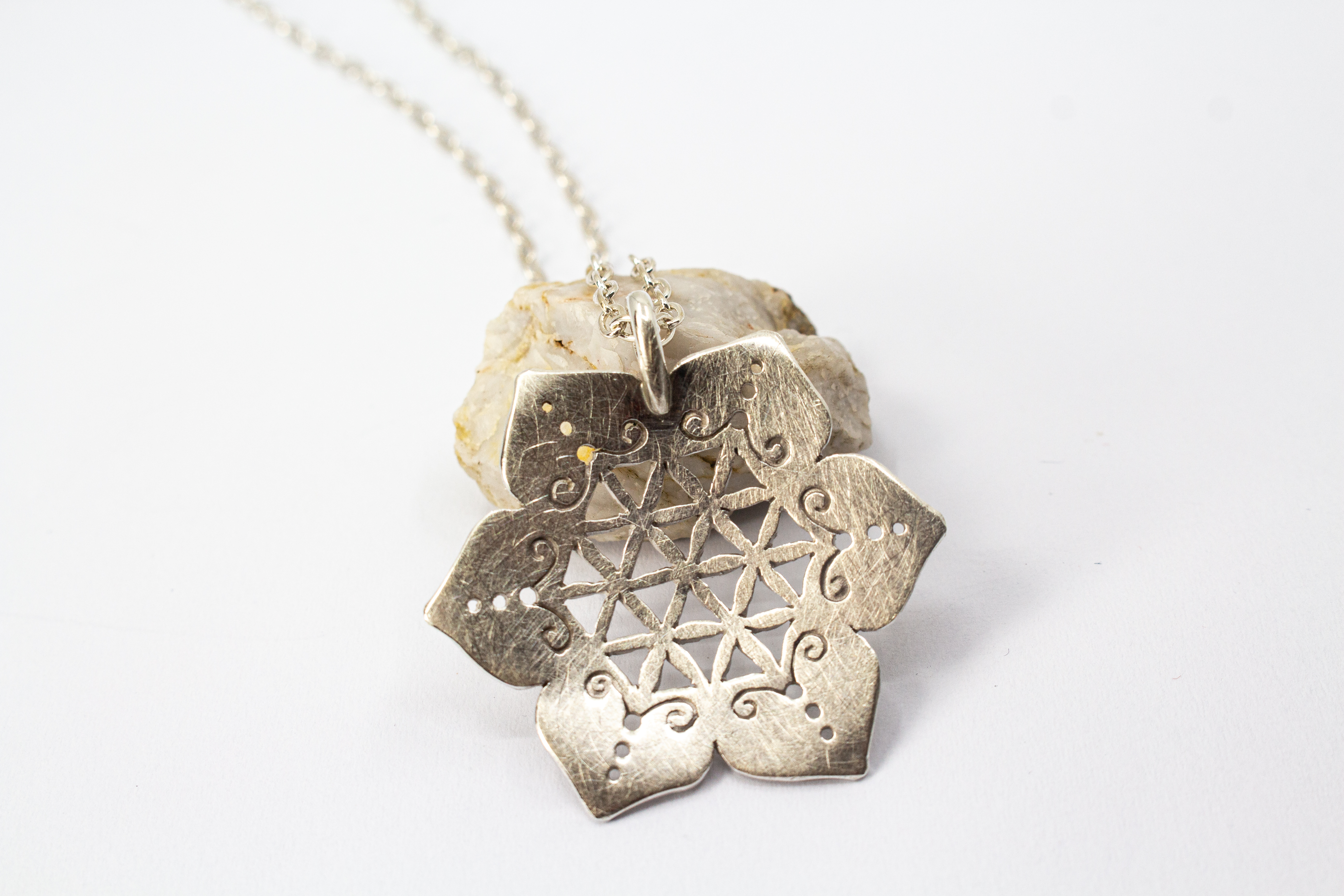 Blume des Lebens online kaufen - lange Silberketten online kaufen