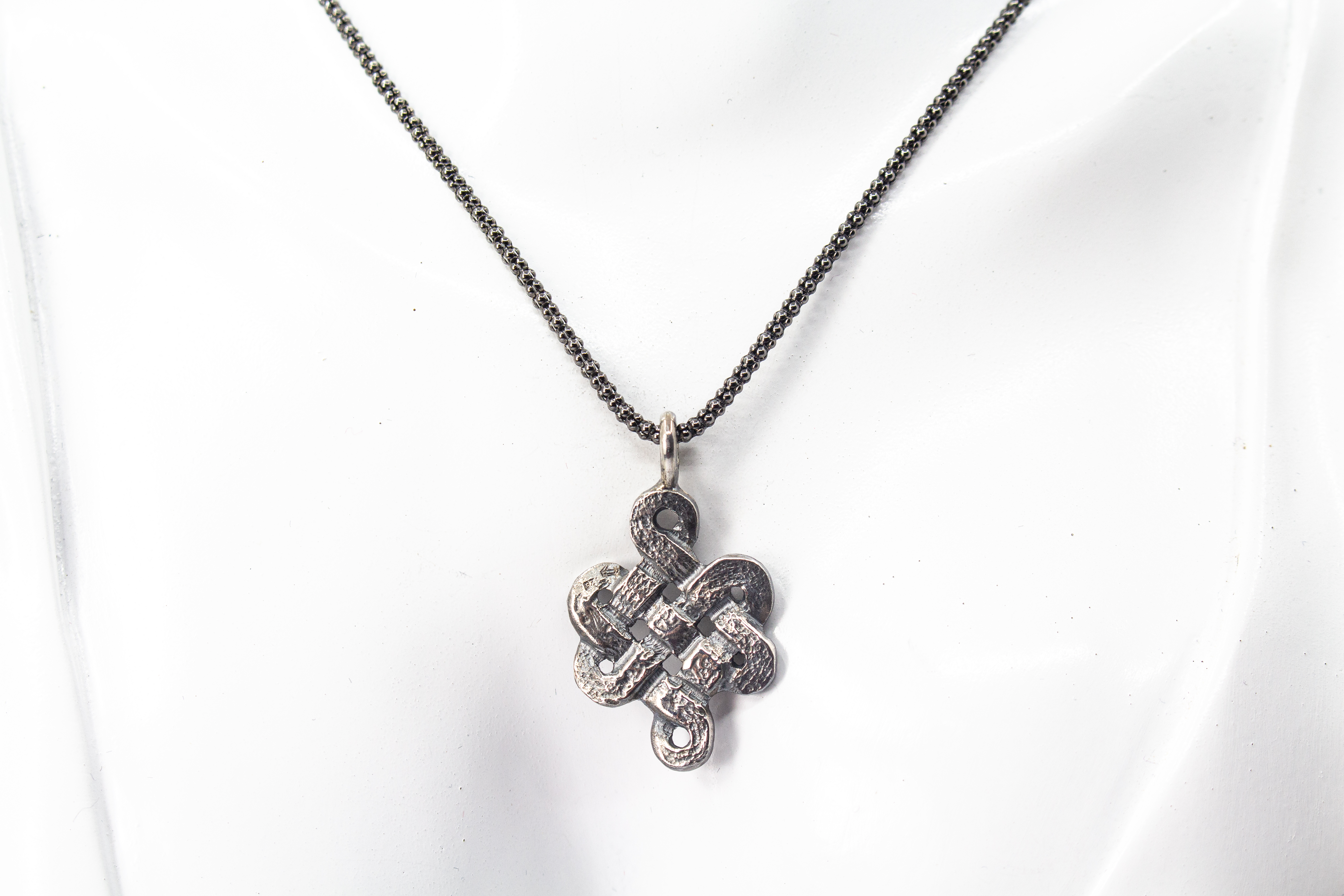 Keltischer Knoten Anhänger online kaufen