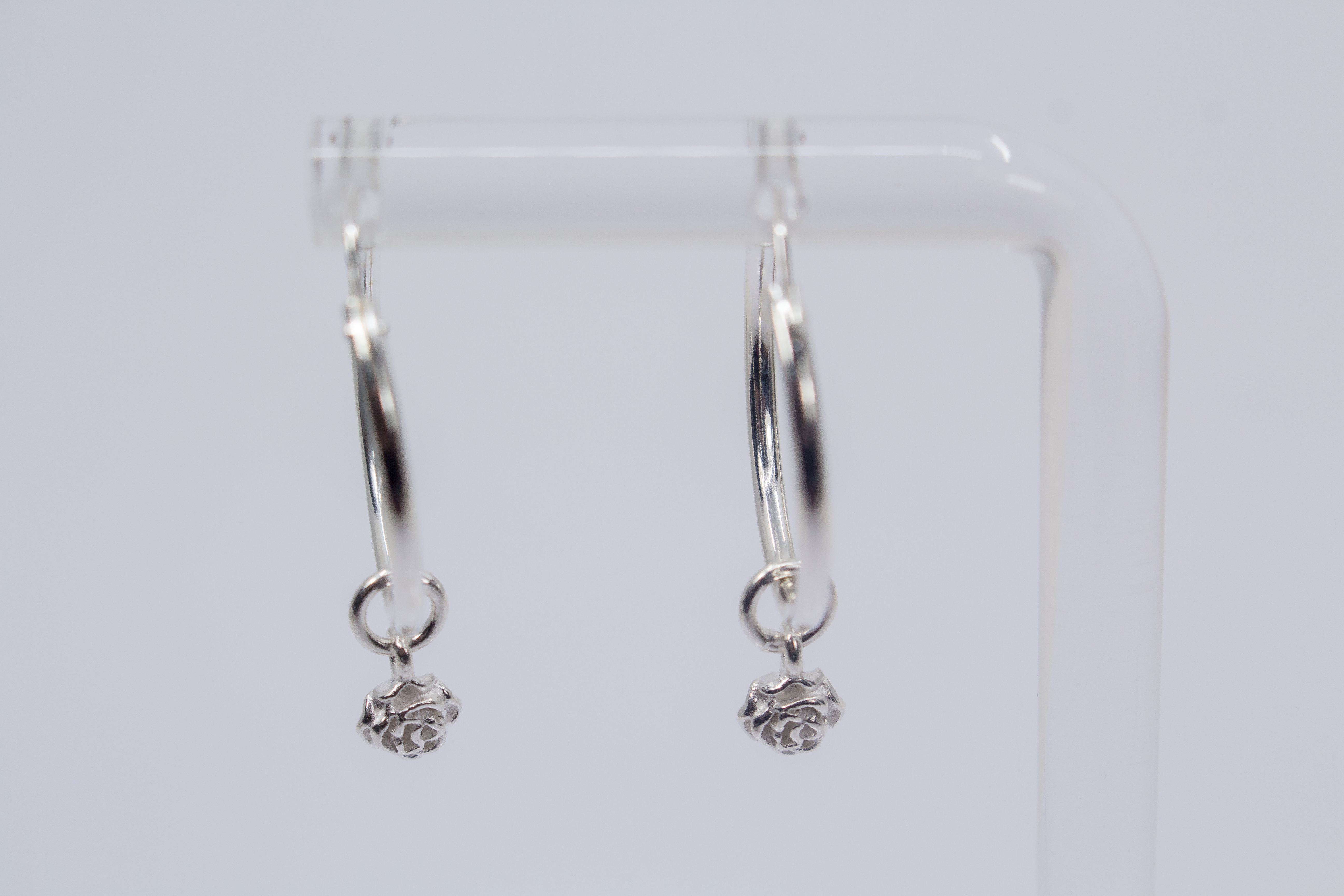 Wechselcreolen mit Blumenanhänger online bestellen