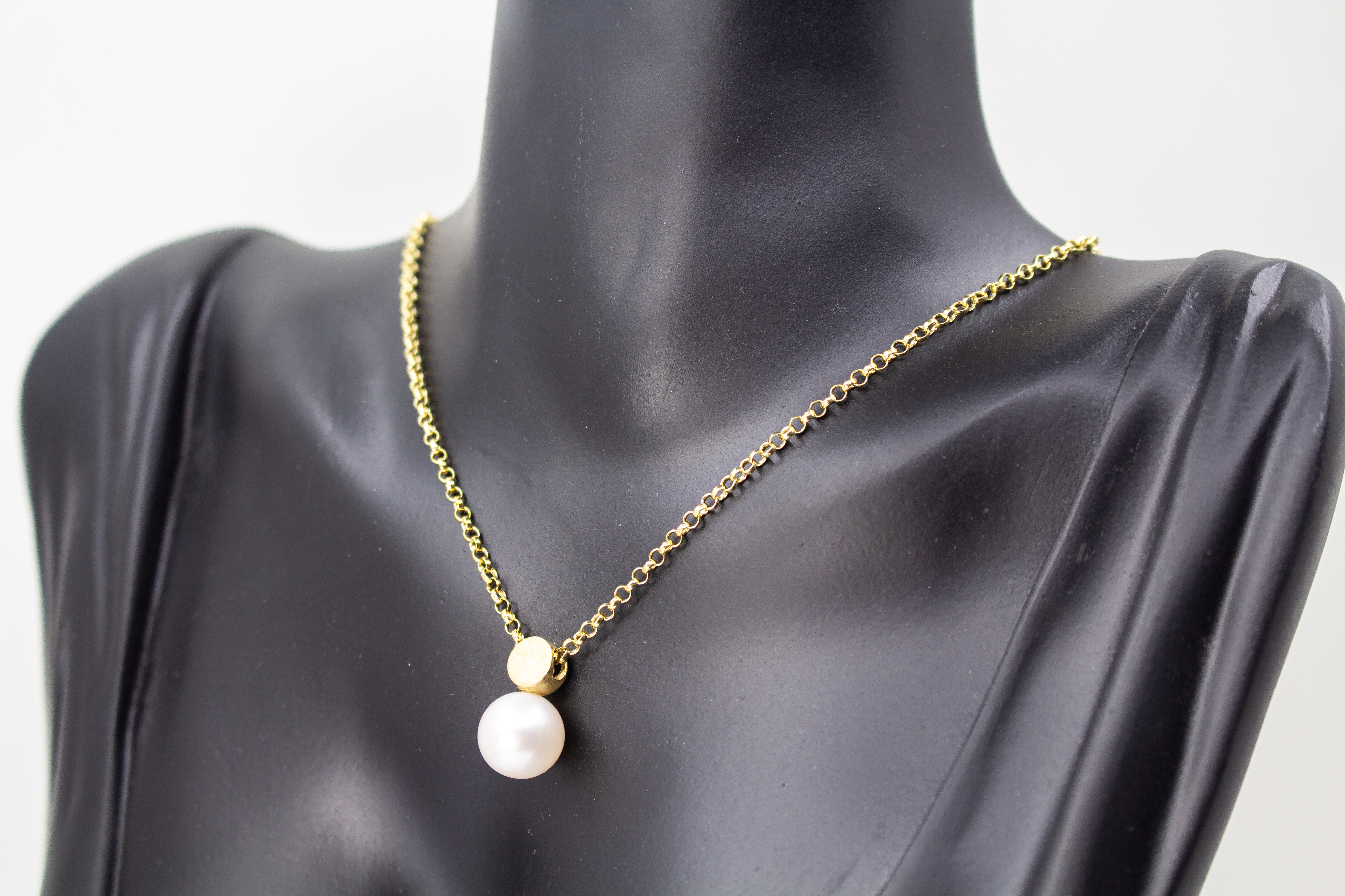 Kette  „Pure Pearl“ – Silber, vergoldet mit weißer Perle