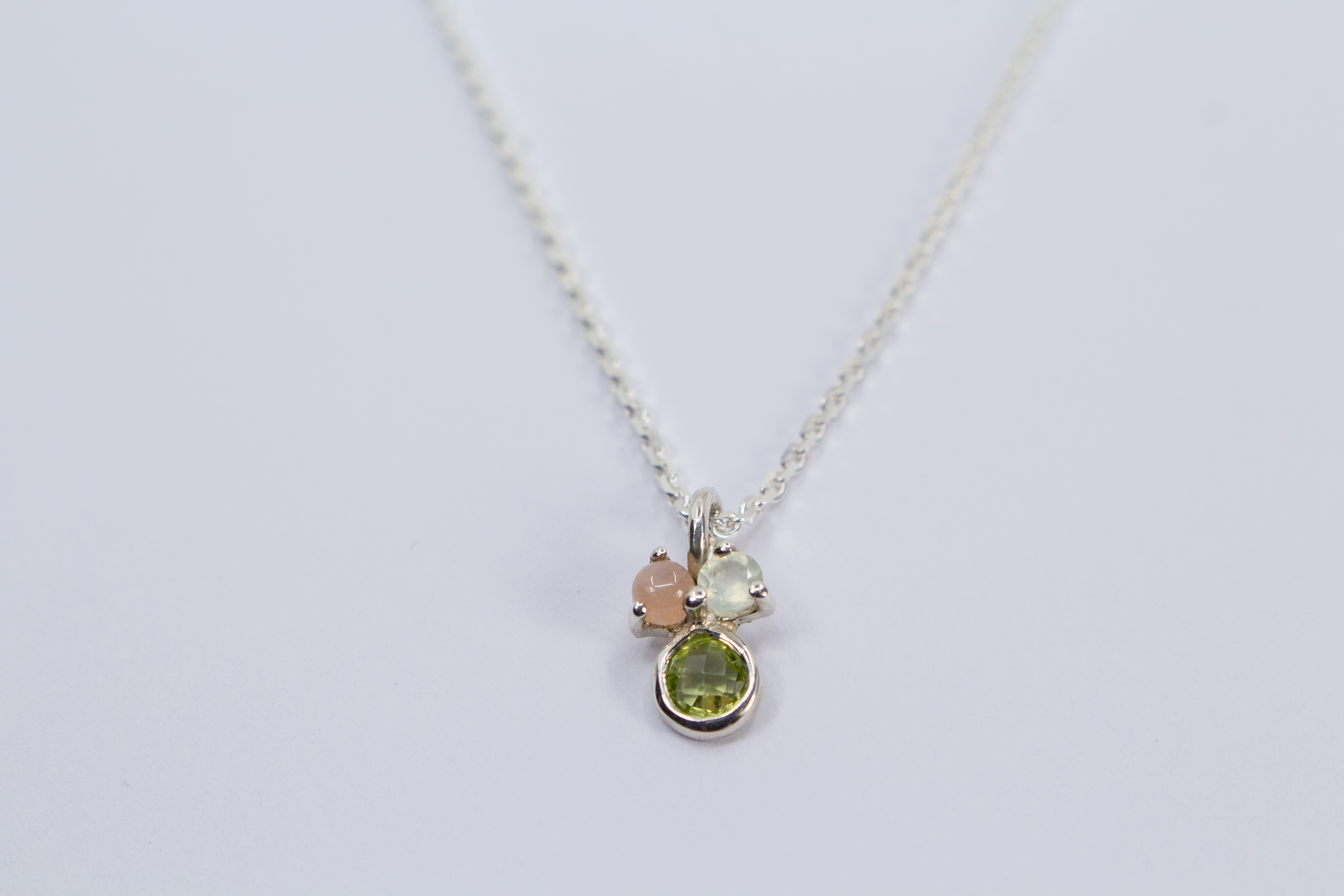 Collier Mondstein und Peridot