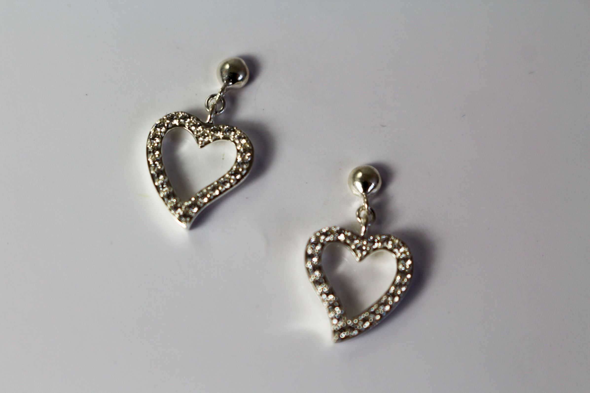Schmuck-Simi-02-03-2021-9023 Ohrstecker Herz mit Zirkonia