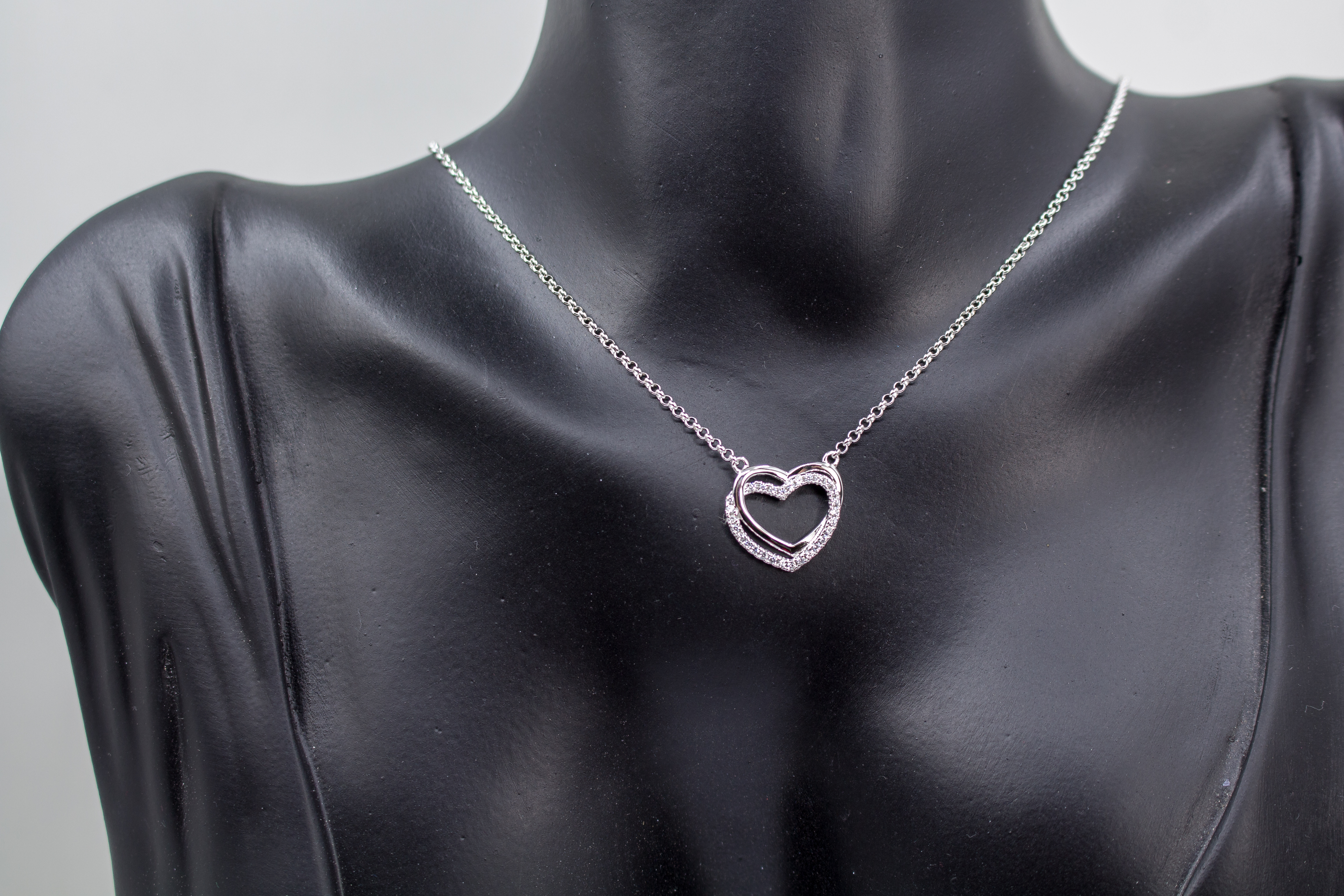 Kette mit Herzanhänger online kaufen - Schmuck online kaufen