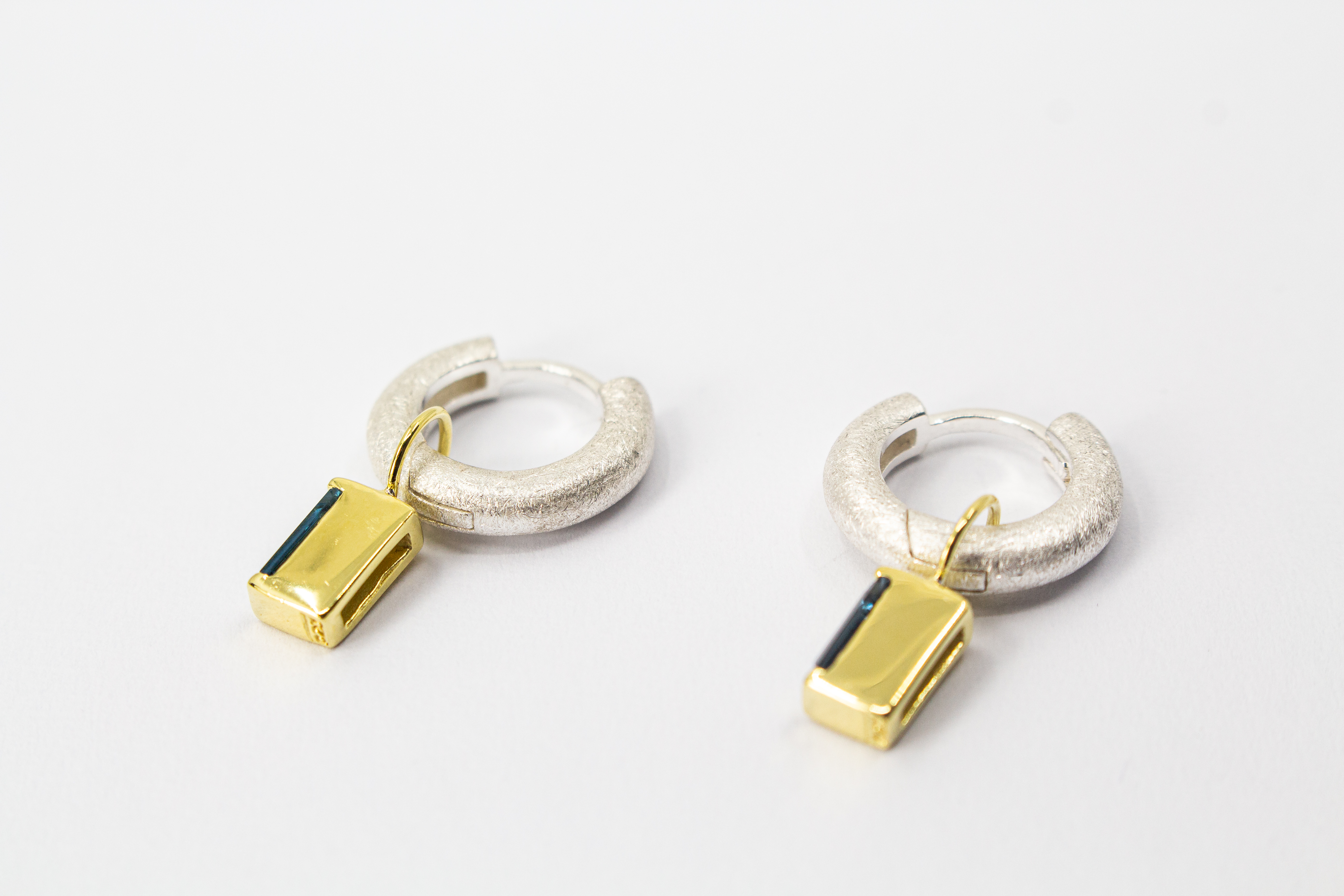 Wechselcreolen mit Londontopas online kaufen