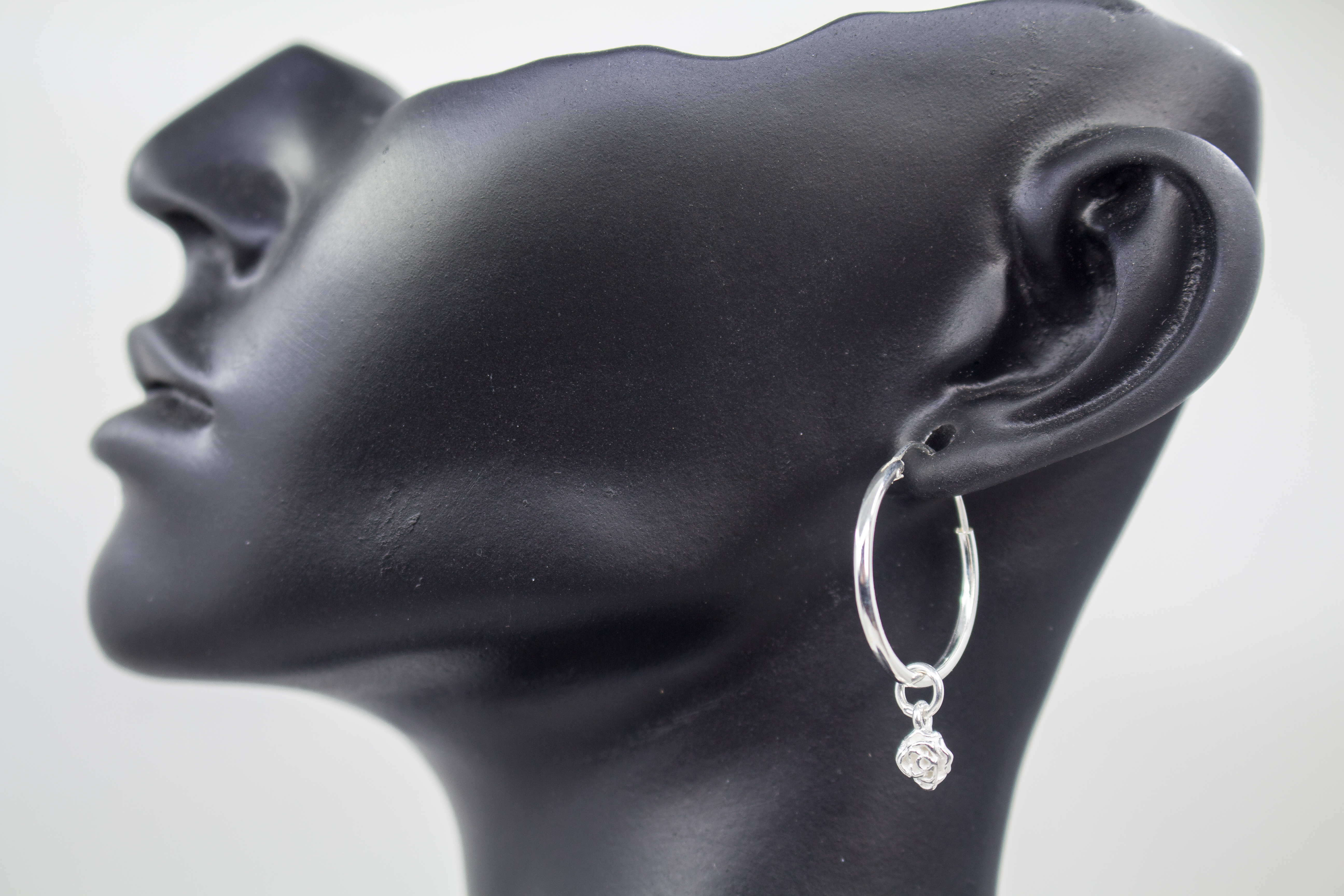 Wechselcreolen mit Blumenanhänger online bestellen