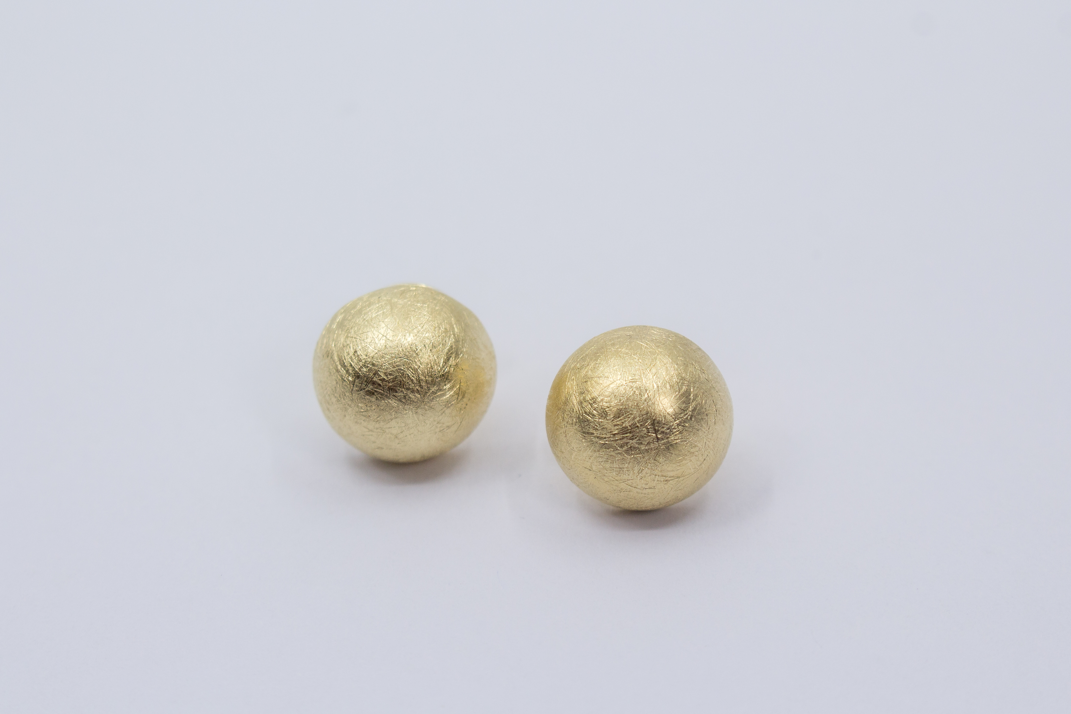 Ohrstecker Halbkugel online kaufen