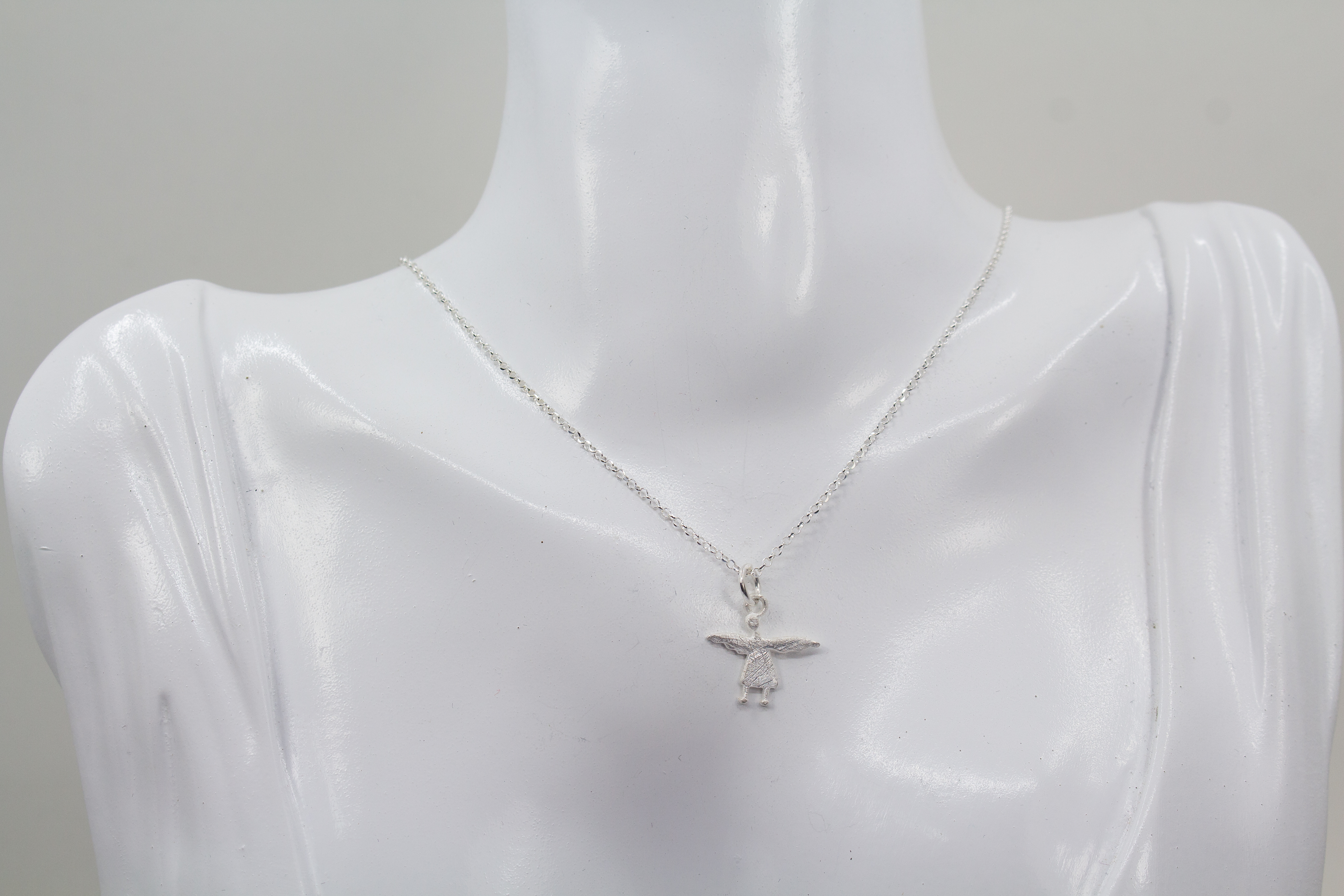 Silberkette mit Engelanhänger online kaufen