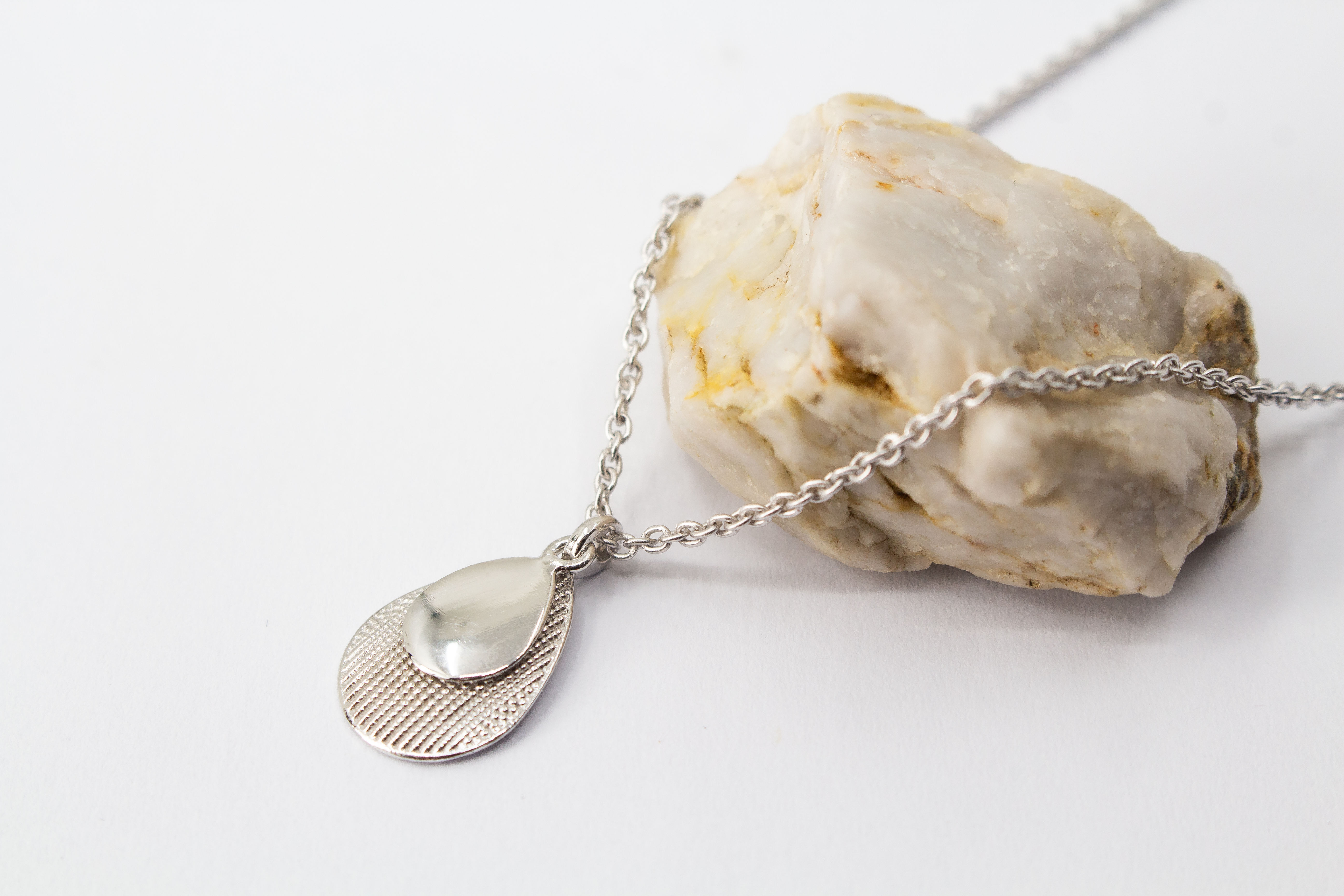 Collier "Cosmic Drop" von Diva Gioielli