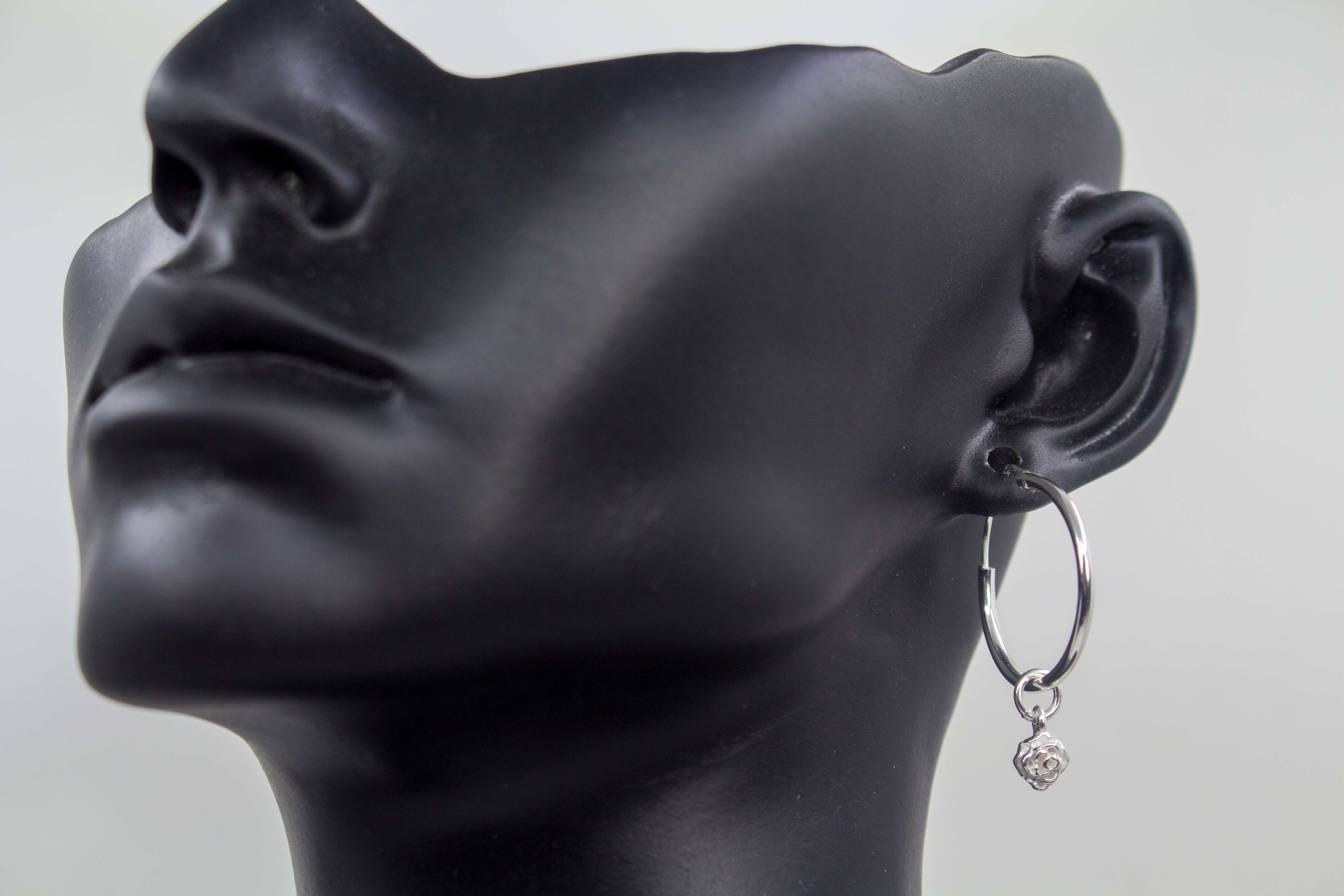 Wechselcreolen mit Blumenanhänger online bestellen