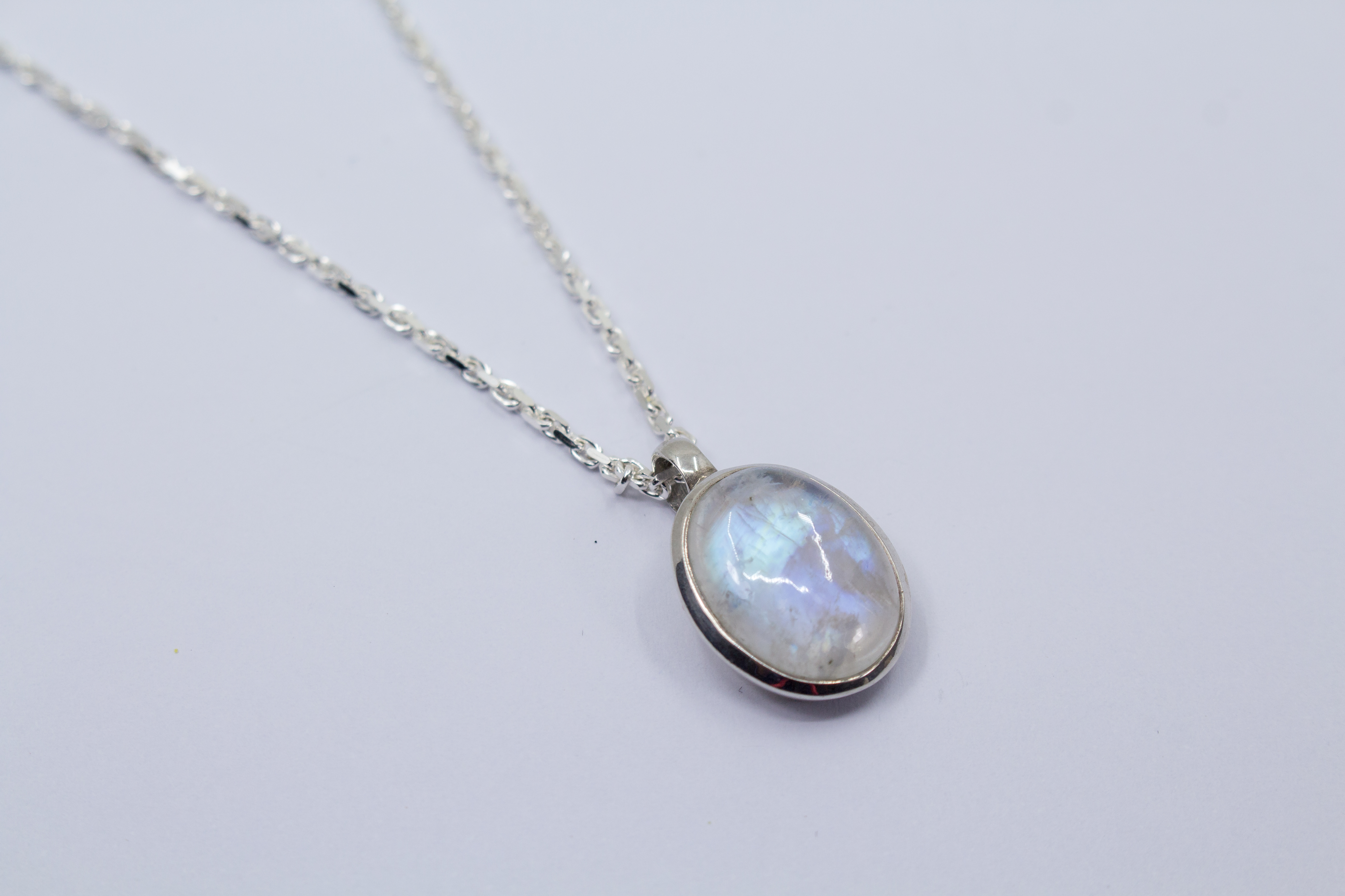 Mondsteinanhänger online  bestellen - Schmuck online bestellen