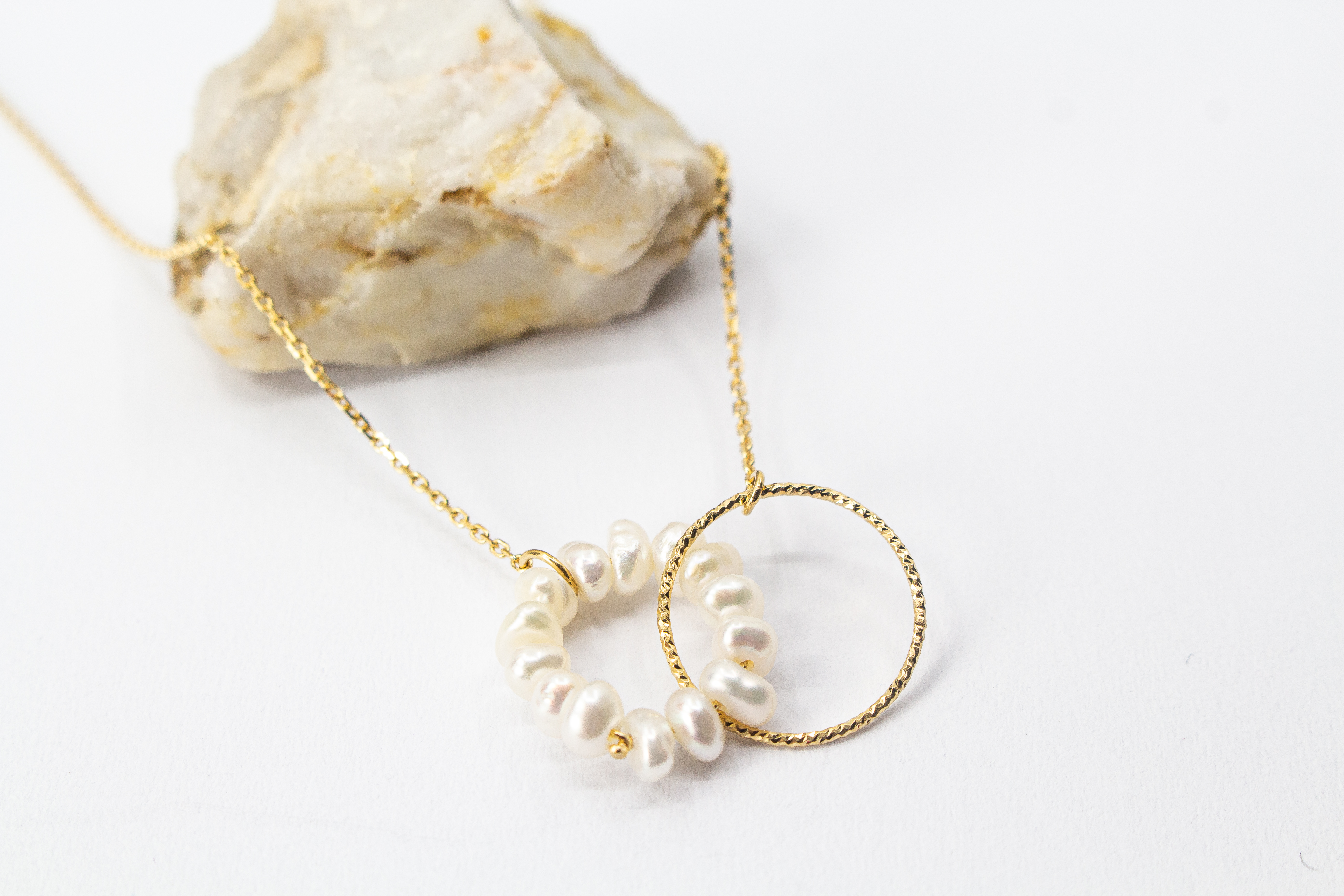 Goldkette online kaufen - Perlenkette online kaufen