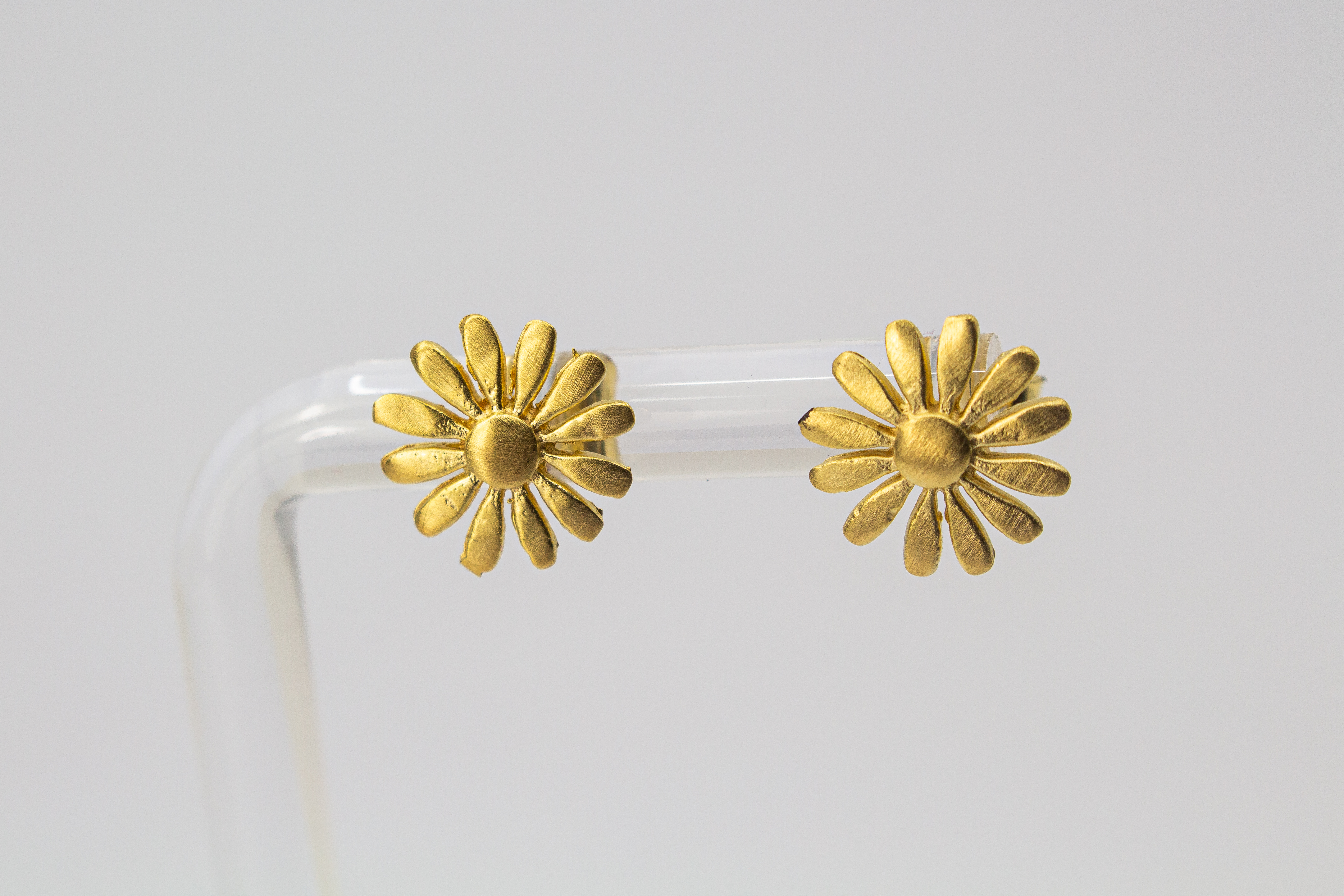 Blumenohrstecker vergoldet online kaufen