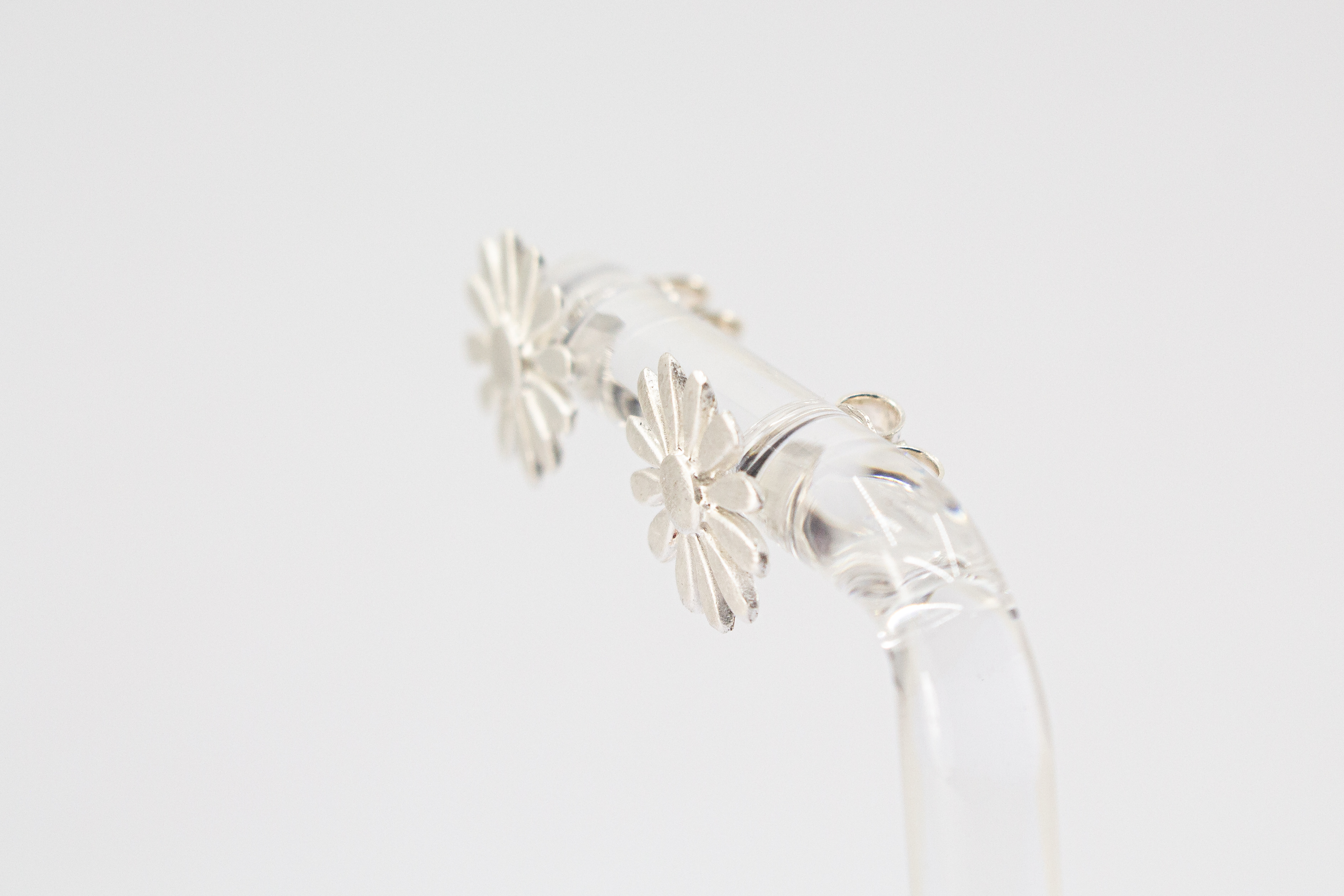 Blumenohrstecker online kaufen